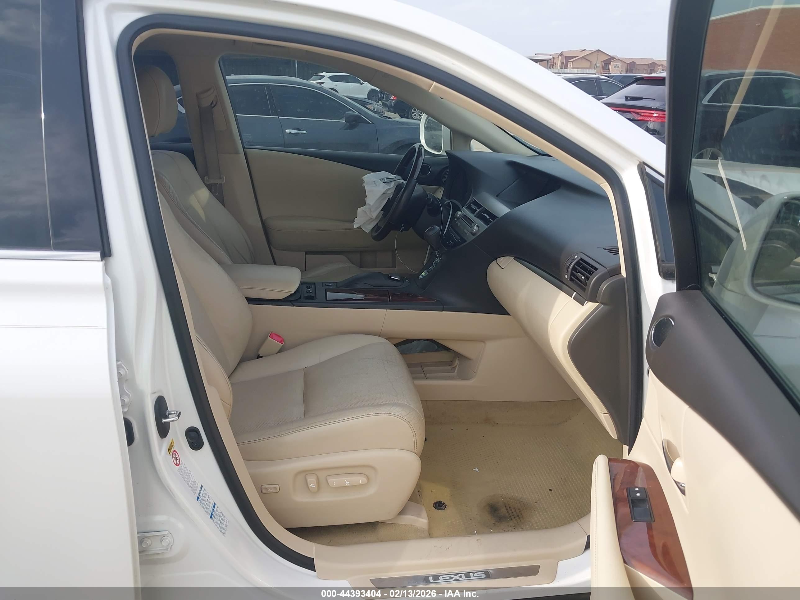 LEXUS RX image 5