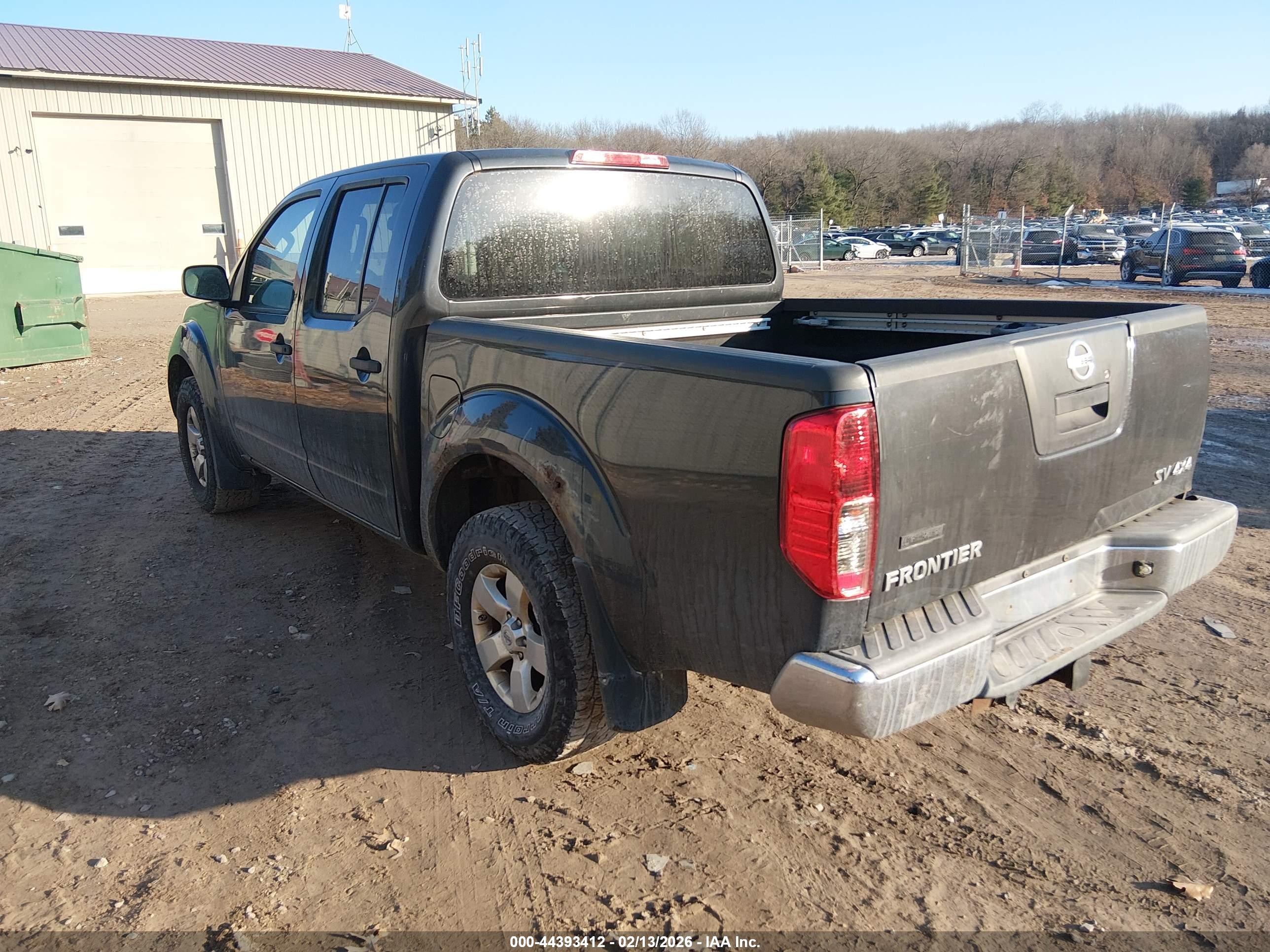 NISSAN FRONTIER image 3