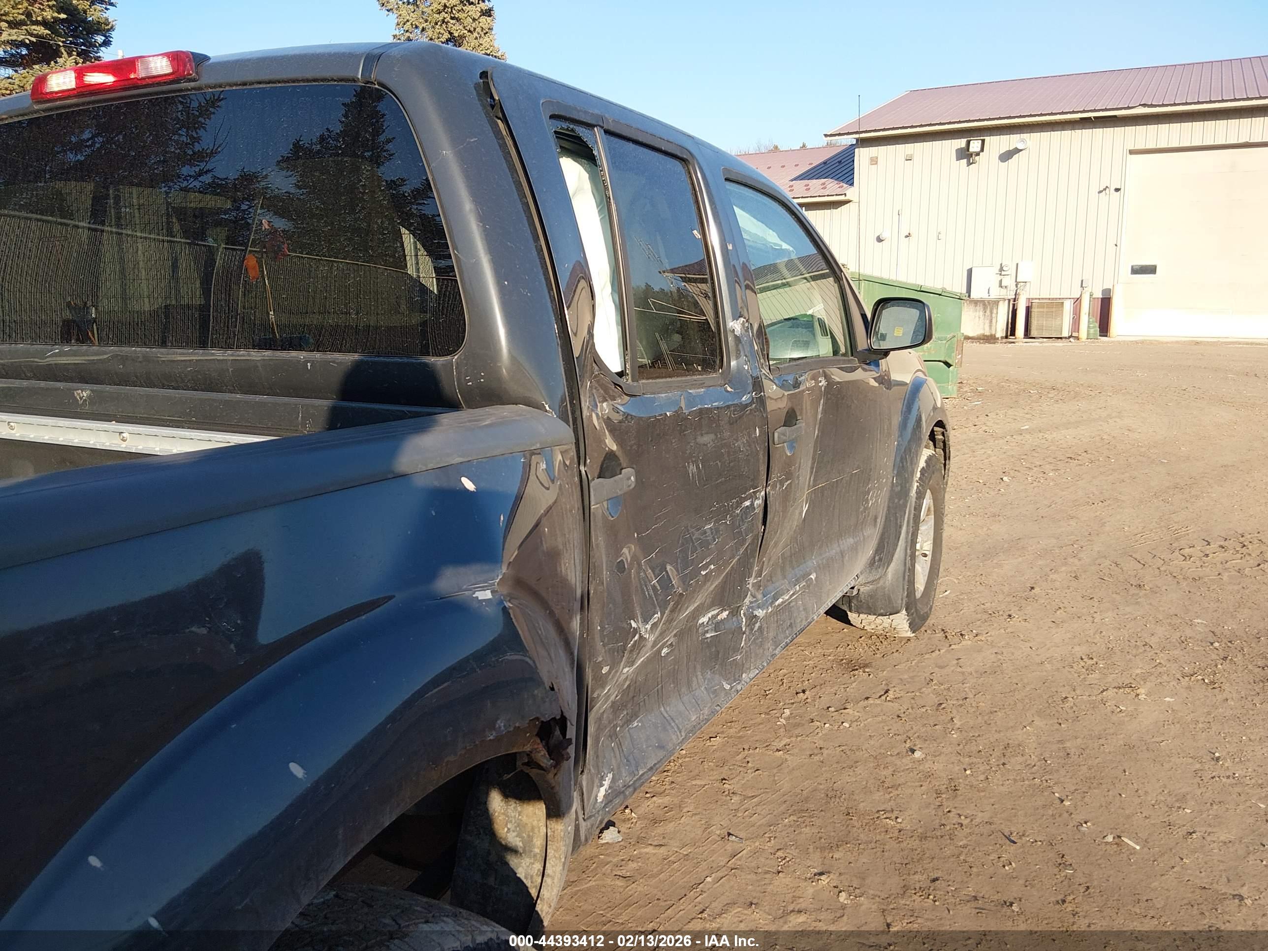 NISSAN FRONTIER image 6
