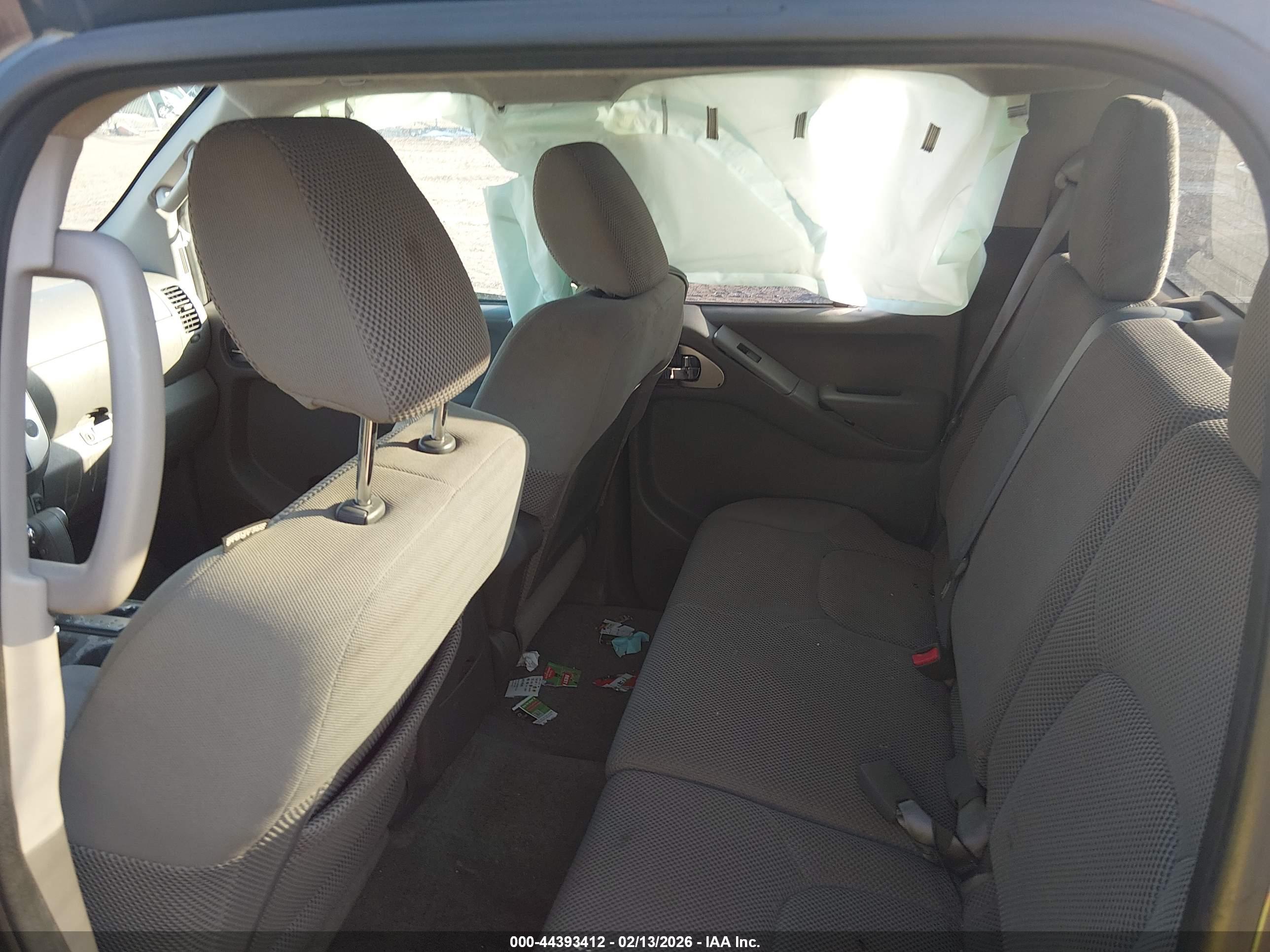 NISSAN FRONTIER image 8