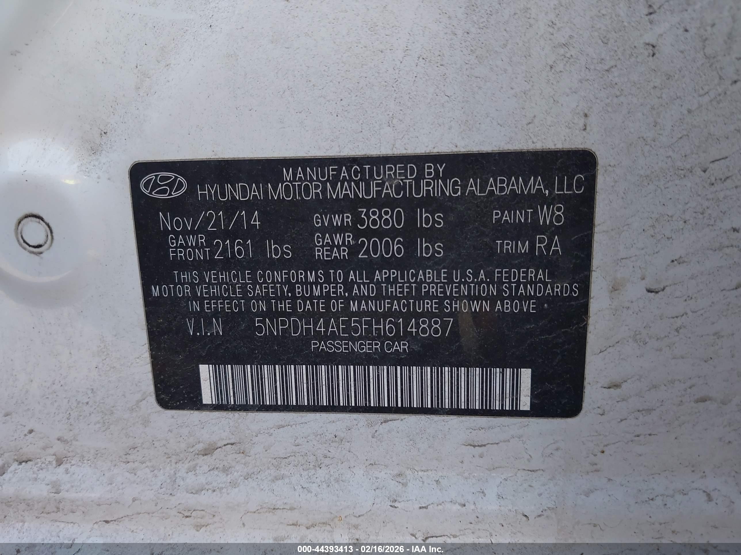 HYUNDAI ELANTRA image 9