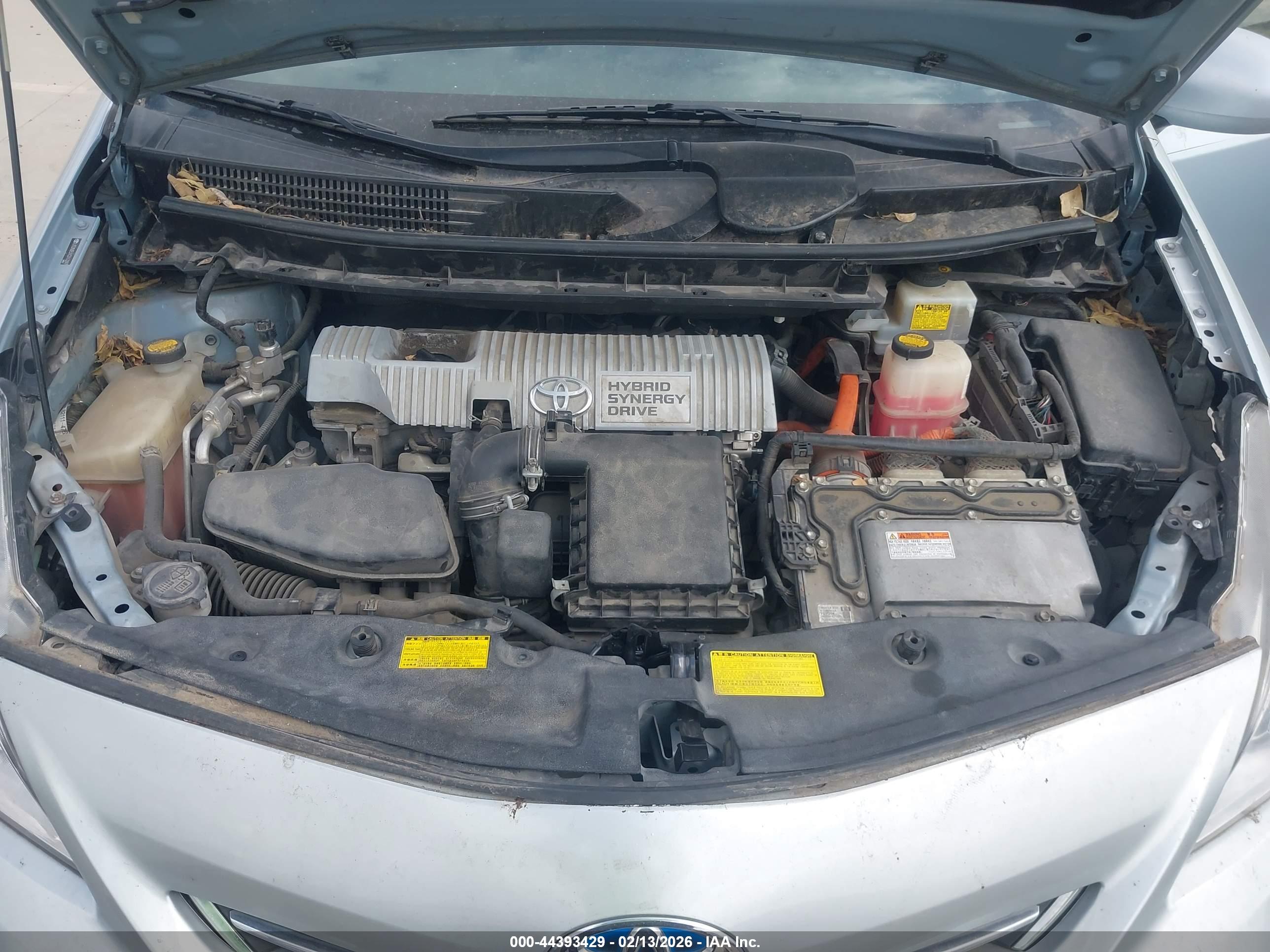 TOYOTA PRIUS image 10