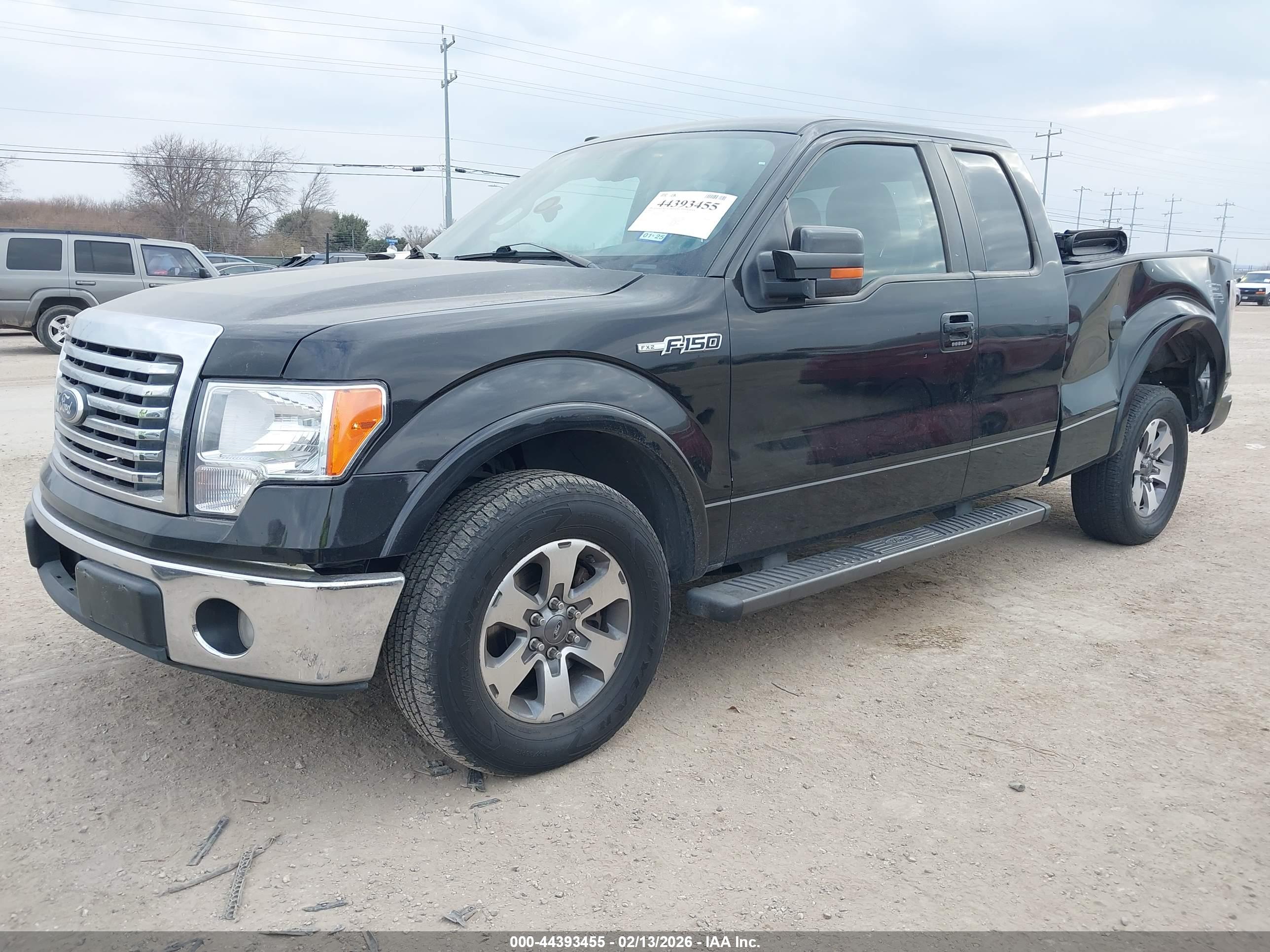 FORD F-150 image 2