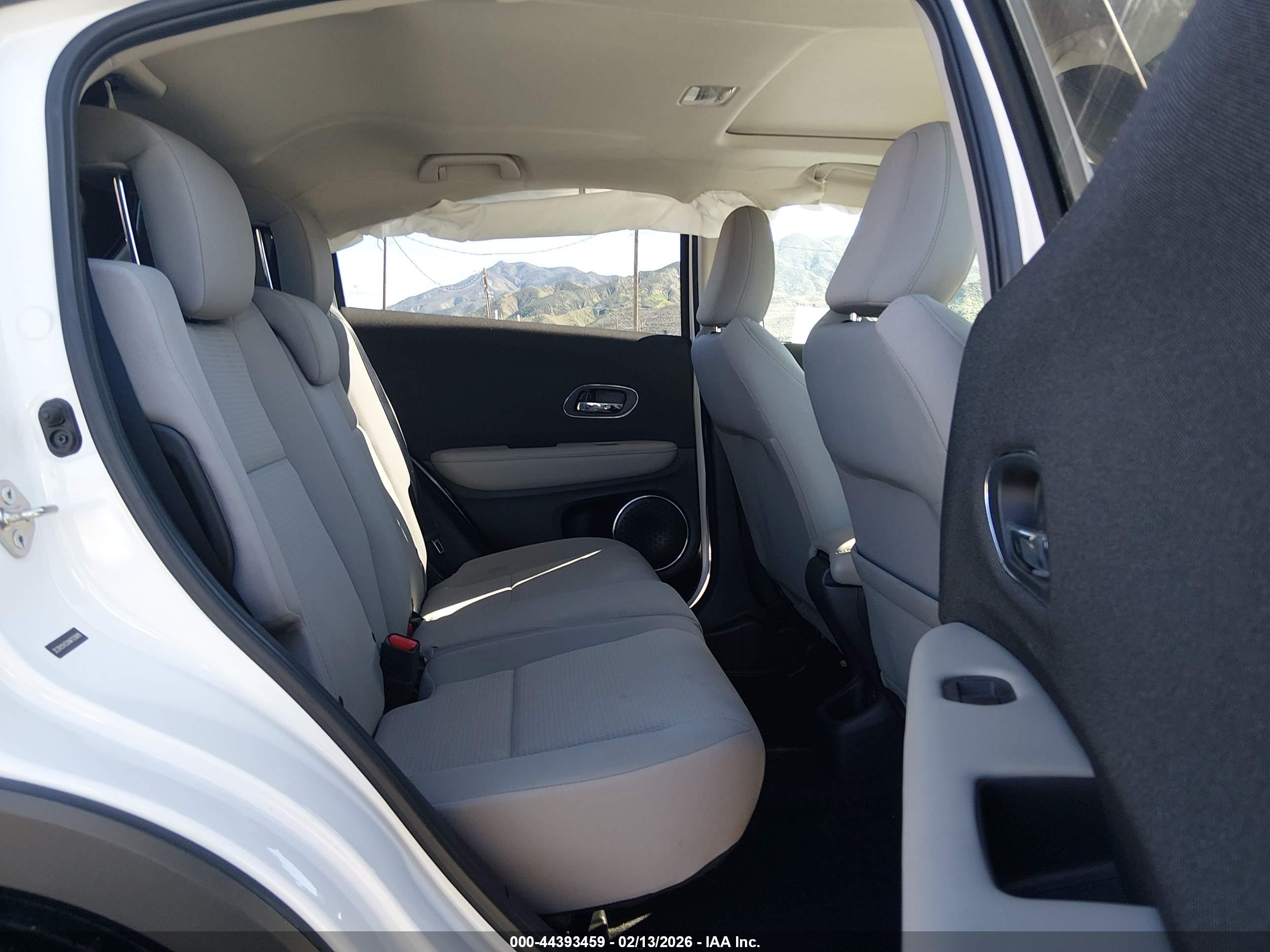 HONDA HR-V image 8