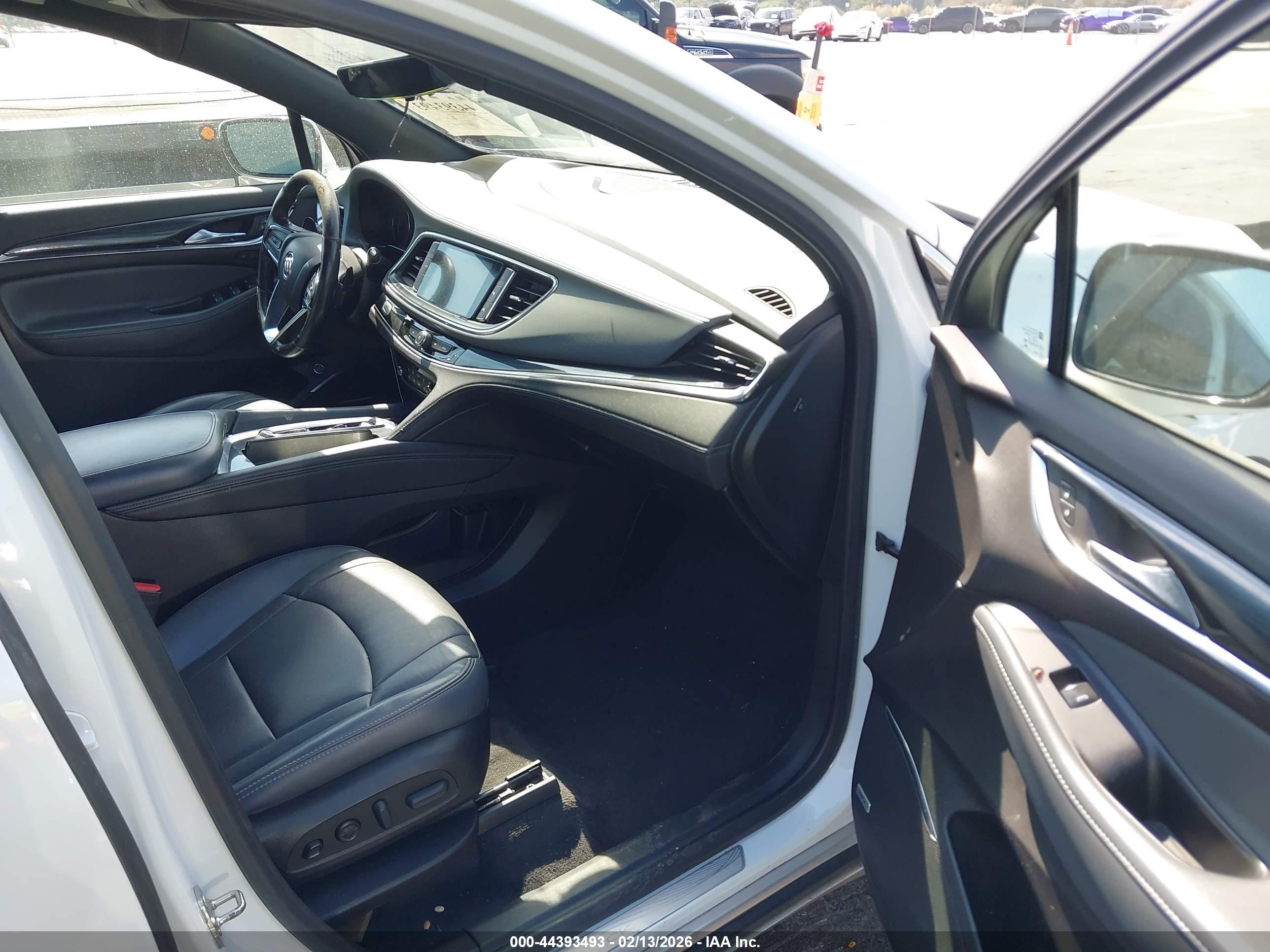 BUICK ENCLAVE image 5