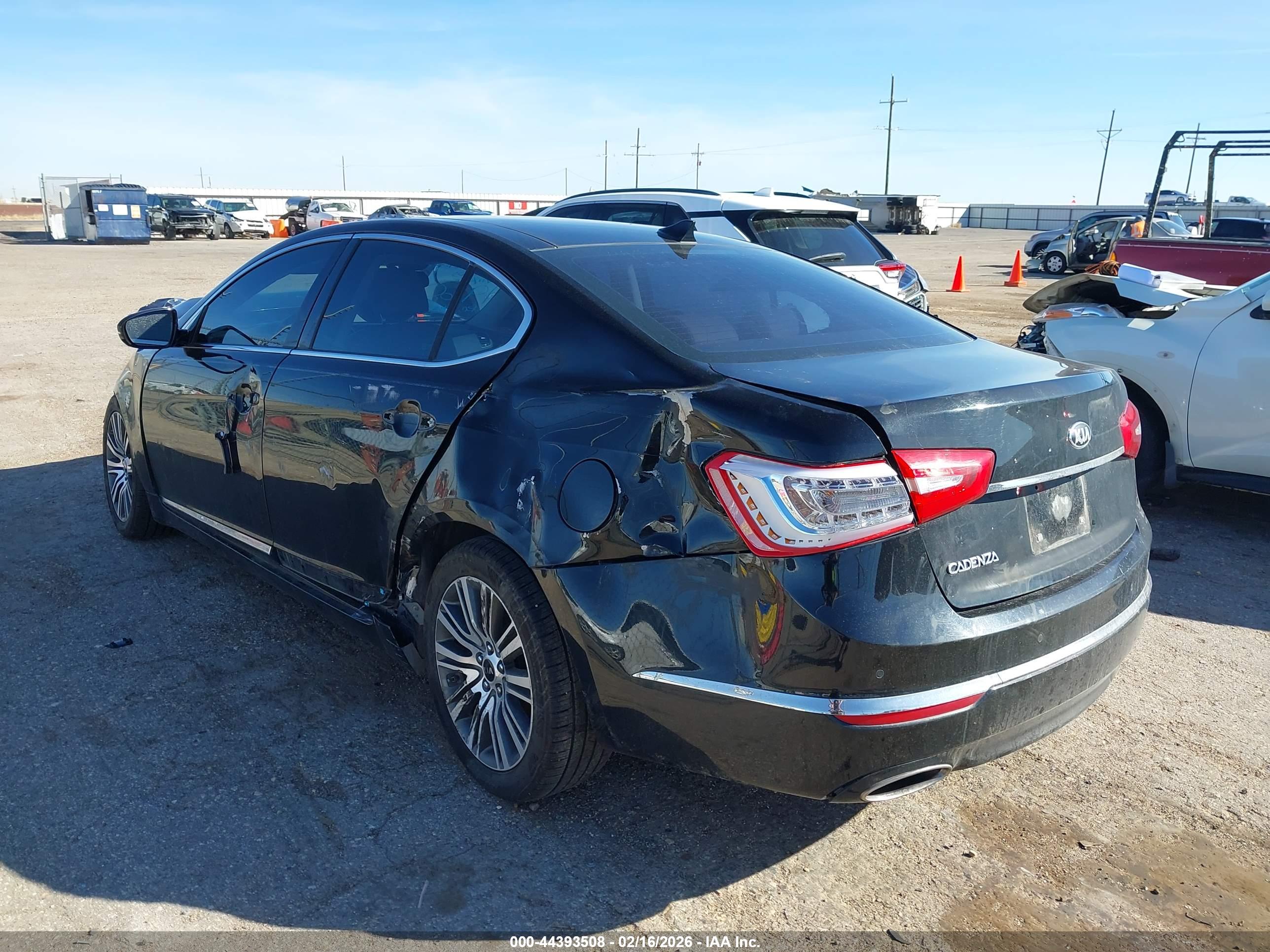 KIA CADENZA image 3