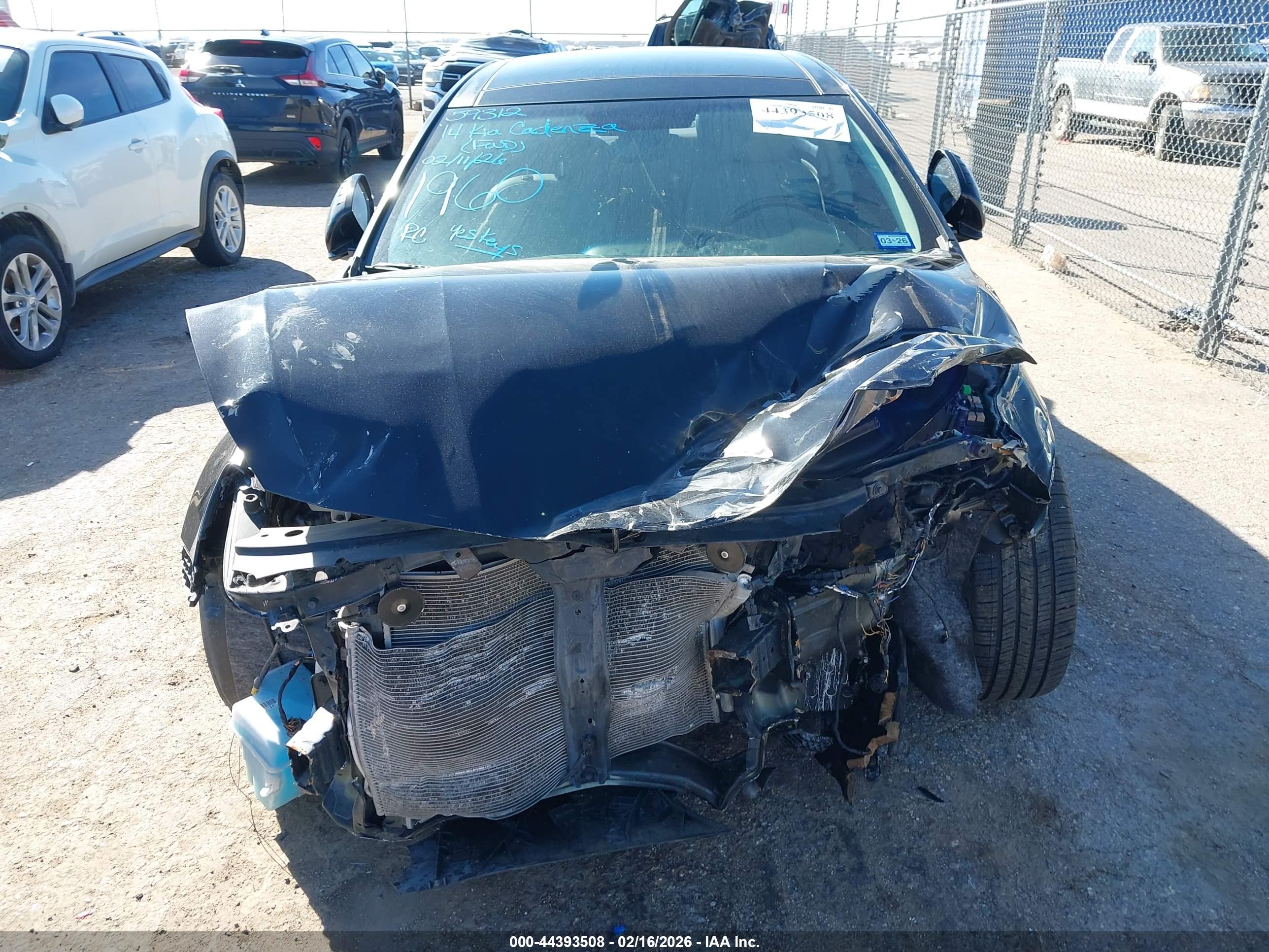 KIA CADENZA image 6