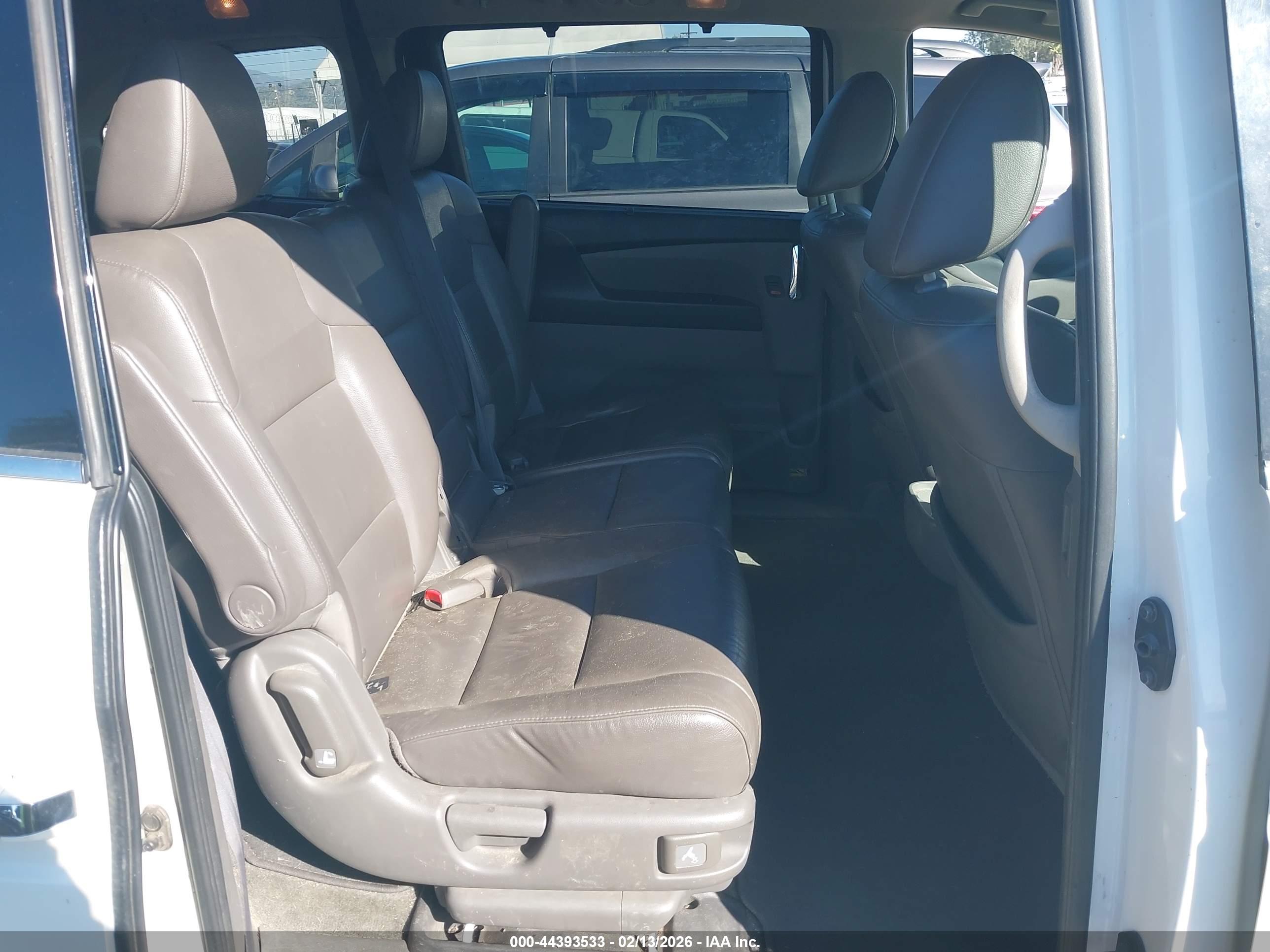 HONDA ODYSSEY image 8