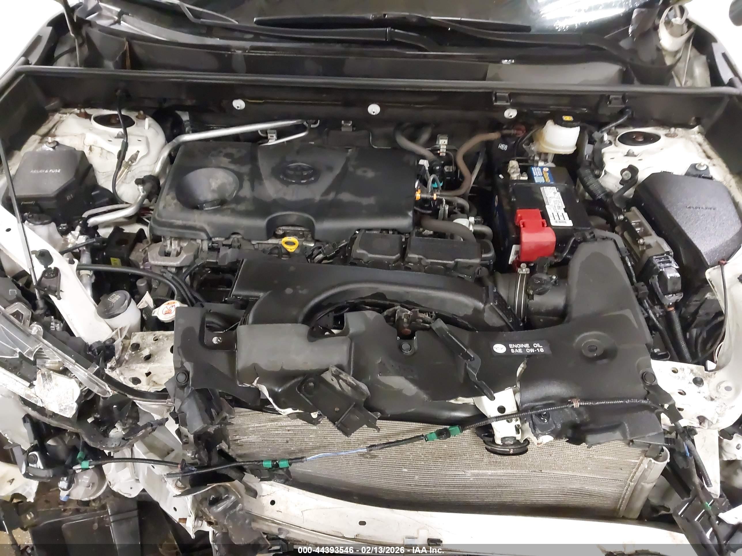 TOYOTA RAV4 image 10