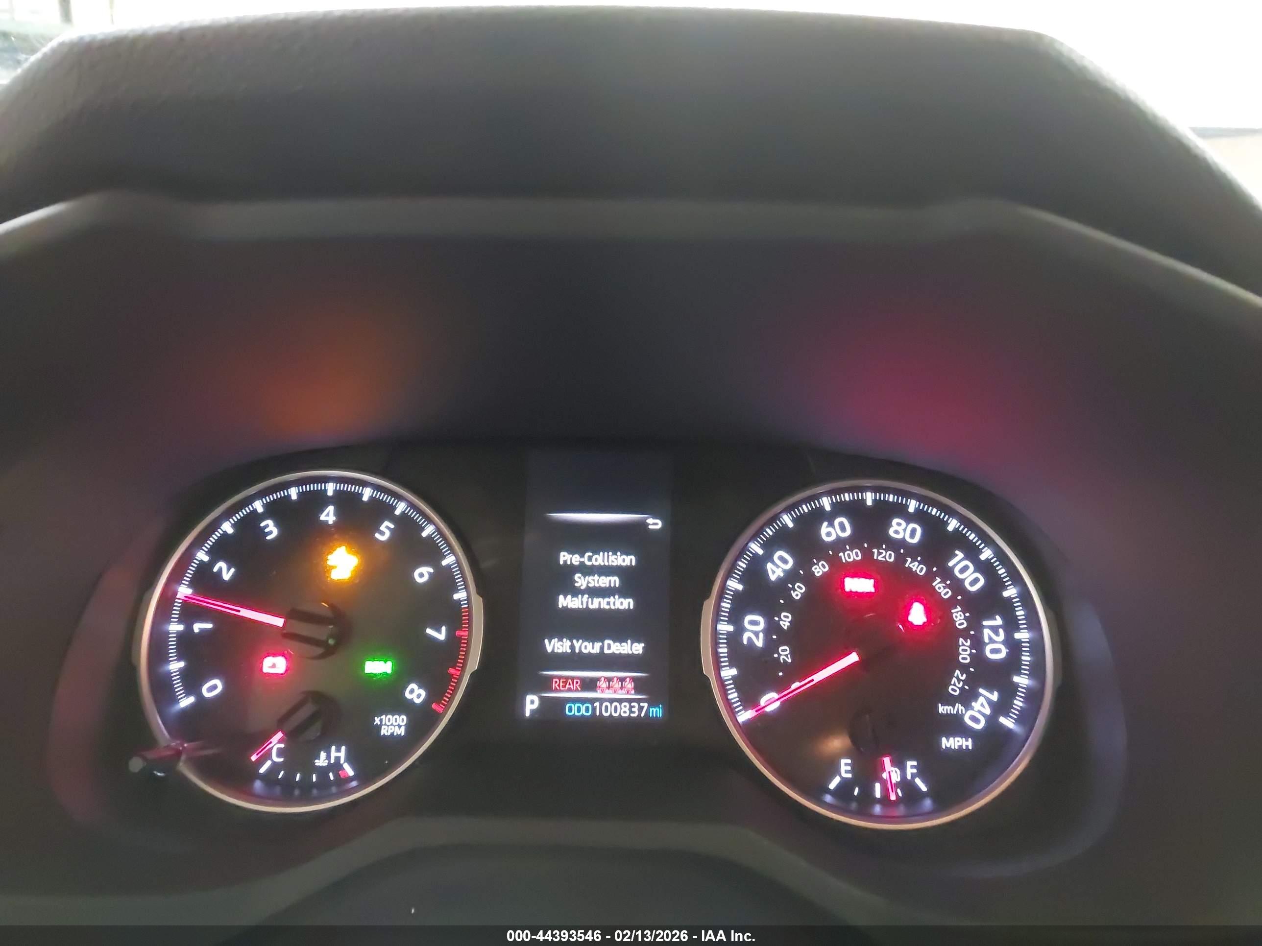TOYOTA RAV4 image 7