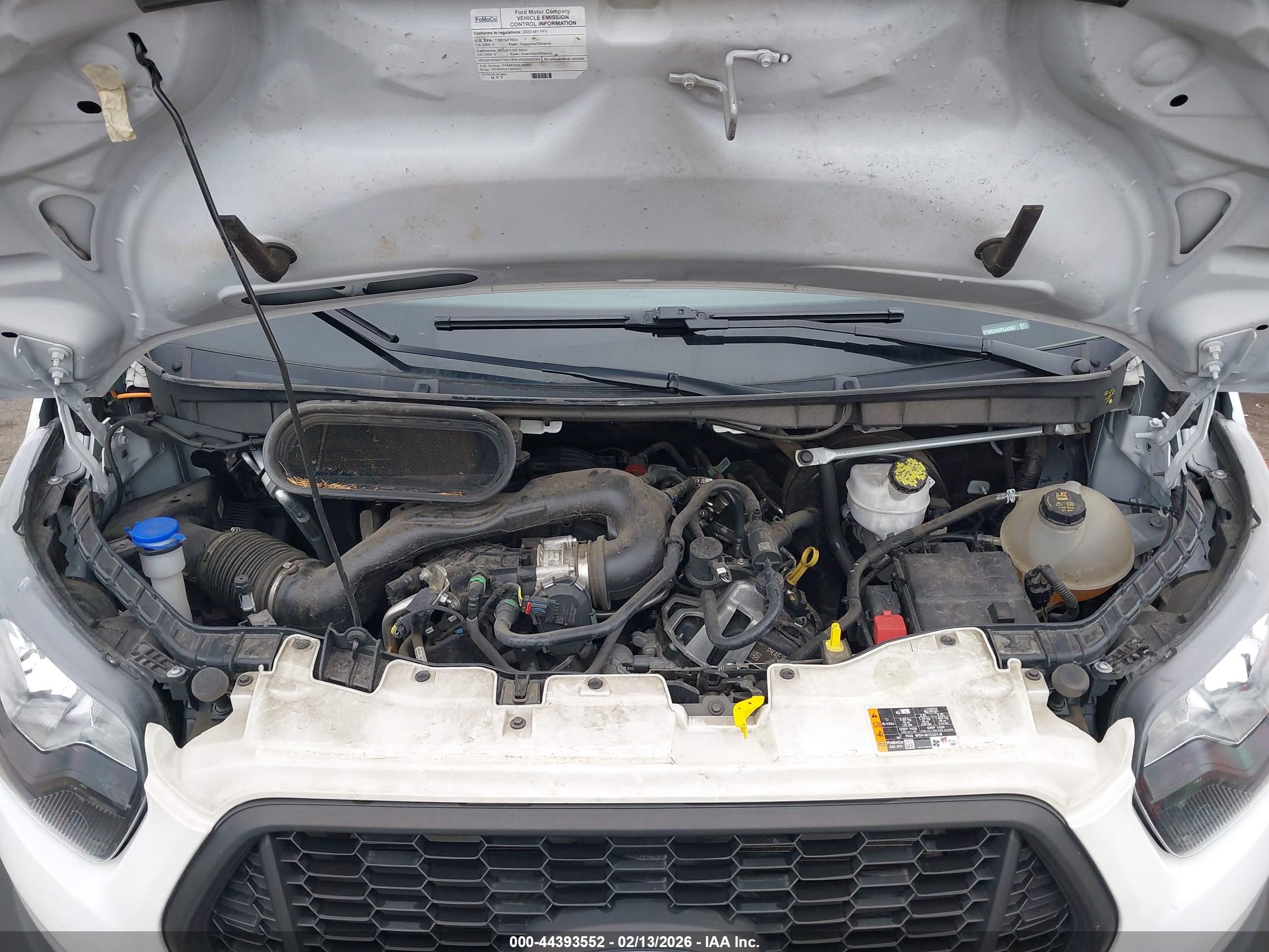FORD TRANSIT-250 image 10