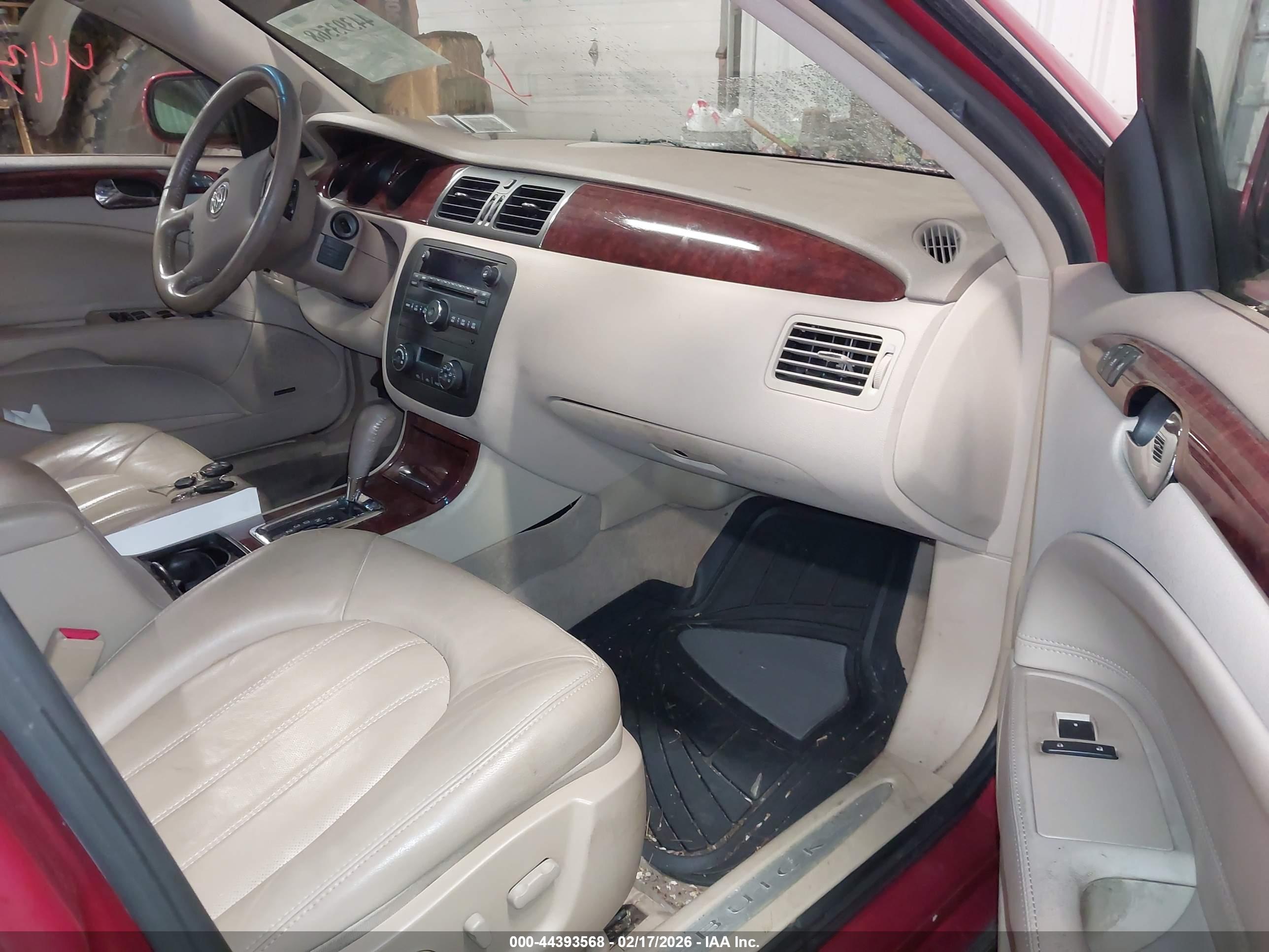 BUICK LUCERNE image 5
