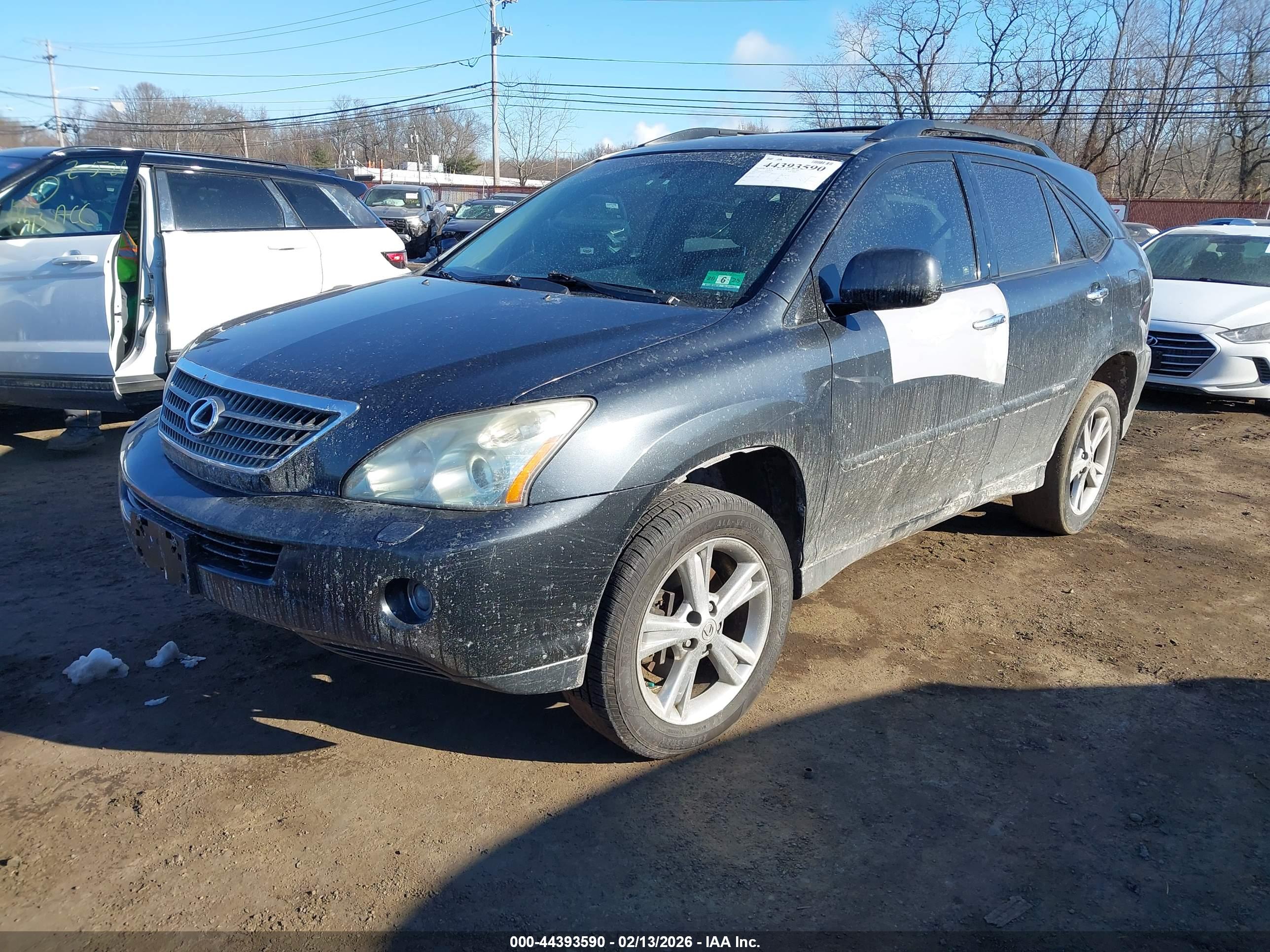 LEXUS RX image 2