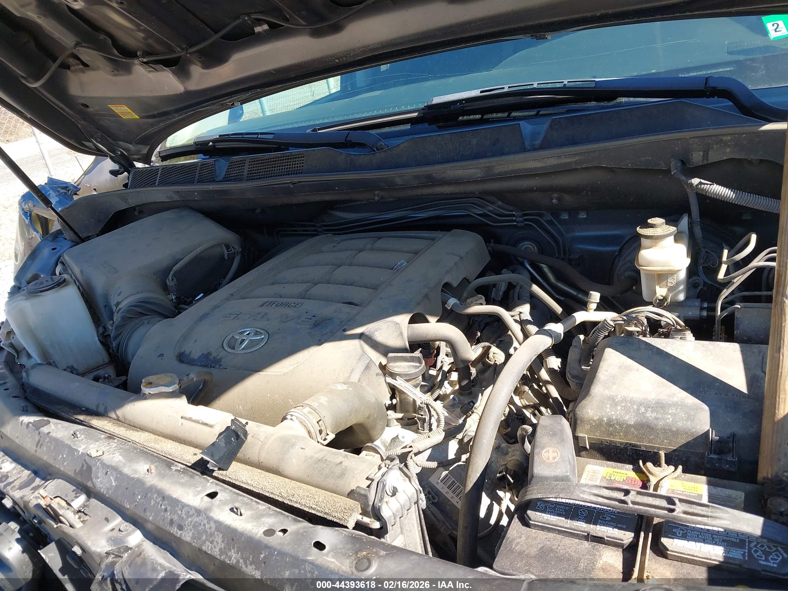 TOYOTA TUNDRA image 10