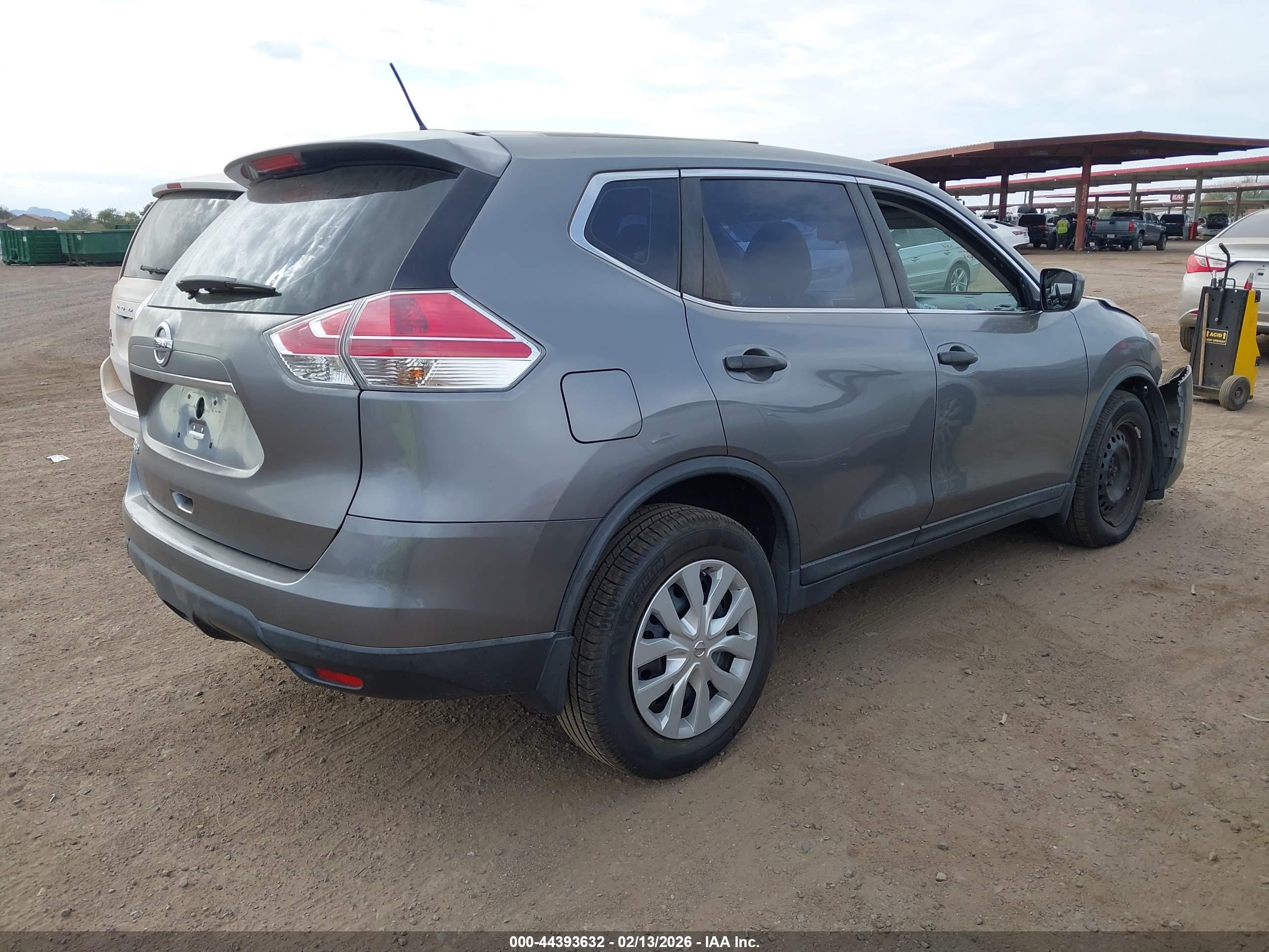 NISSAN ROGUE image 4