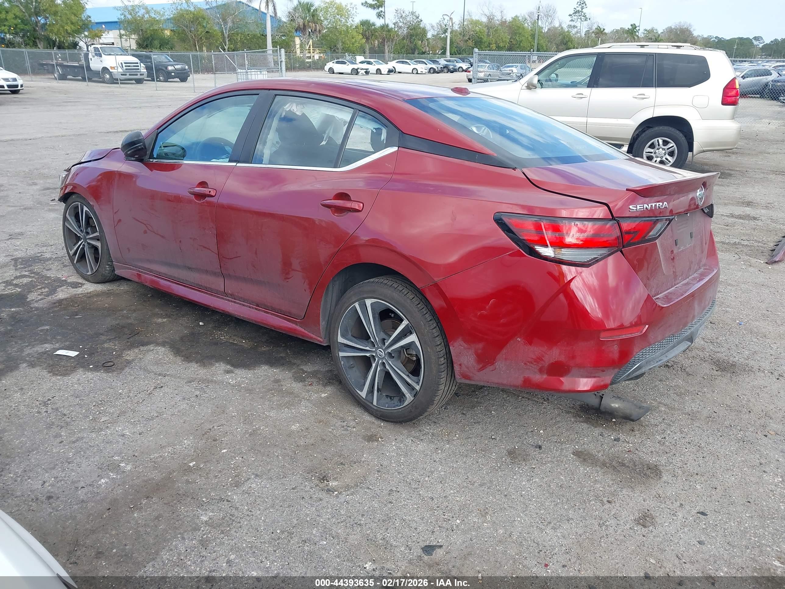 NISSAN SENTRA image 3