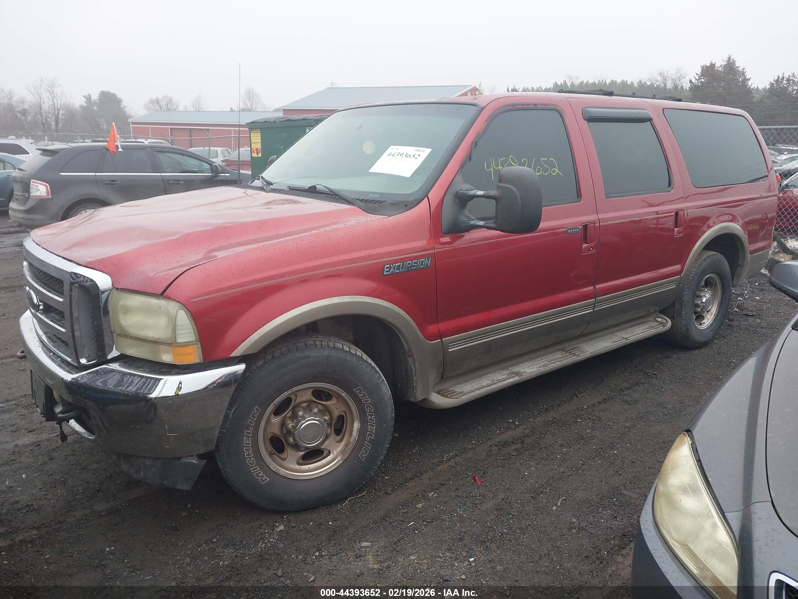FORD EXCURSION image 2