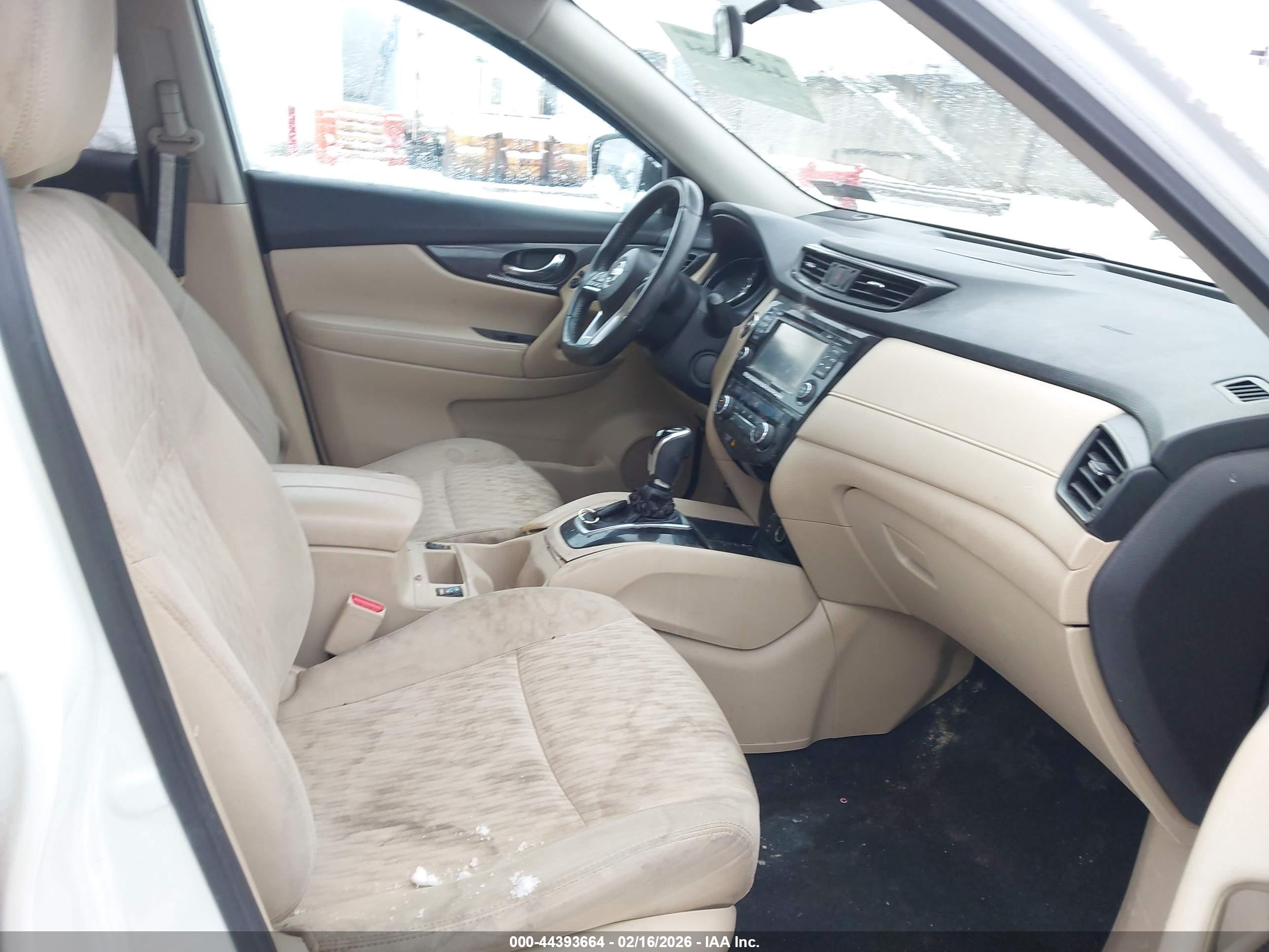 NISSAN ROGUE image 5