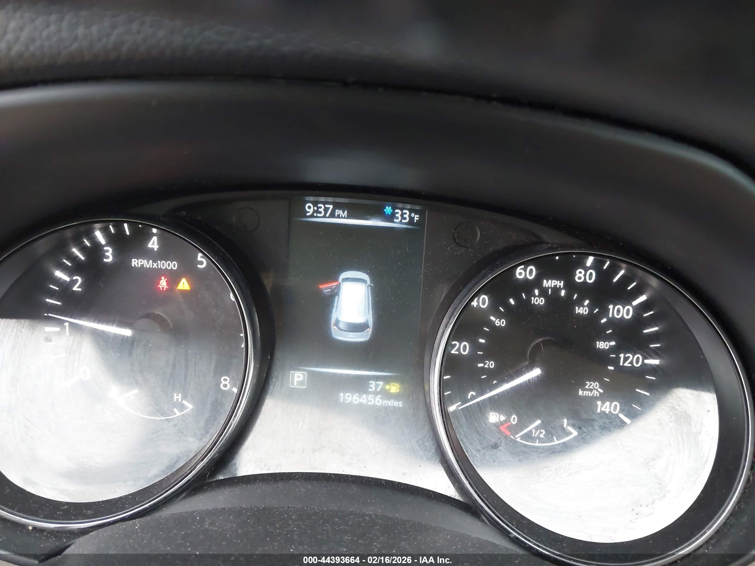 NISSAN ROGUE image 7