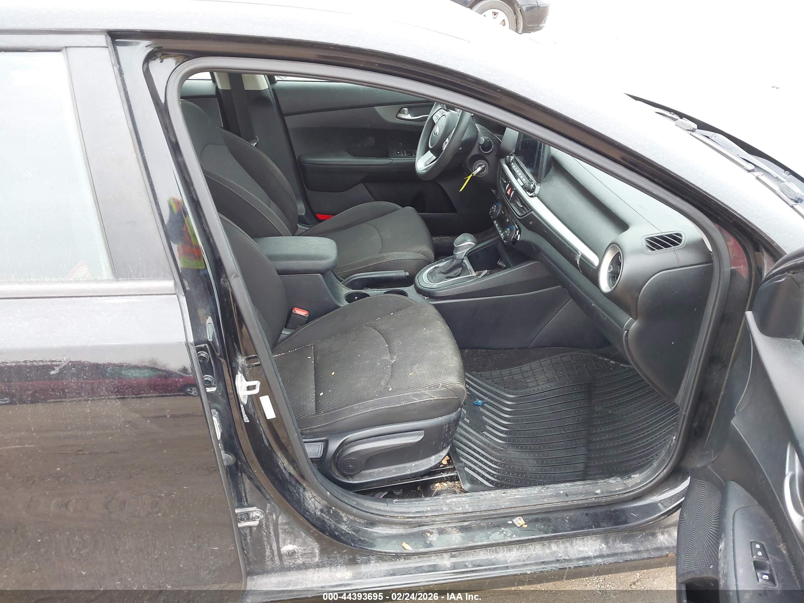 KIA FORTE image 5
