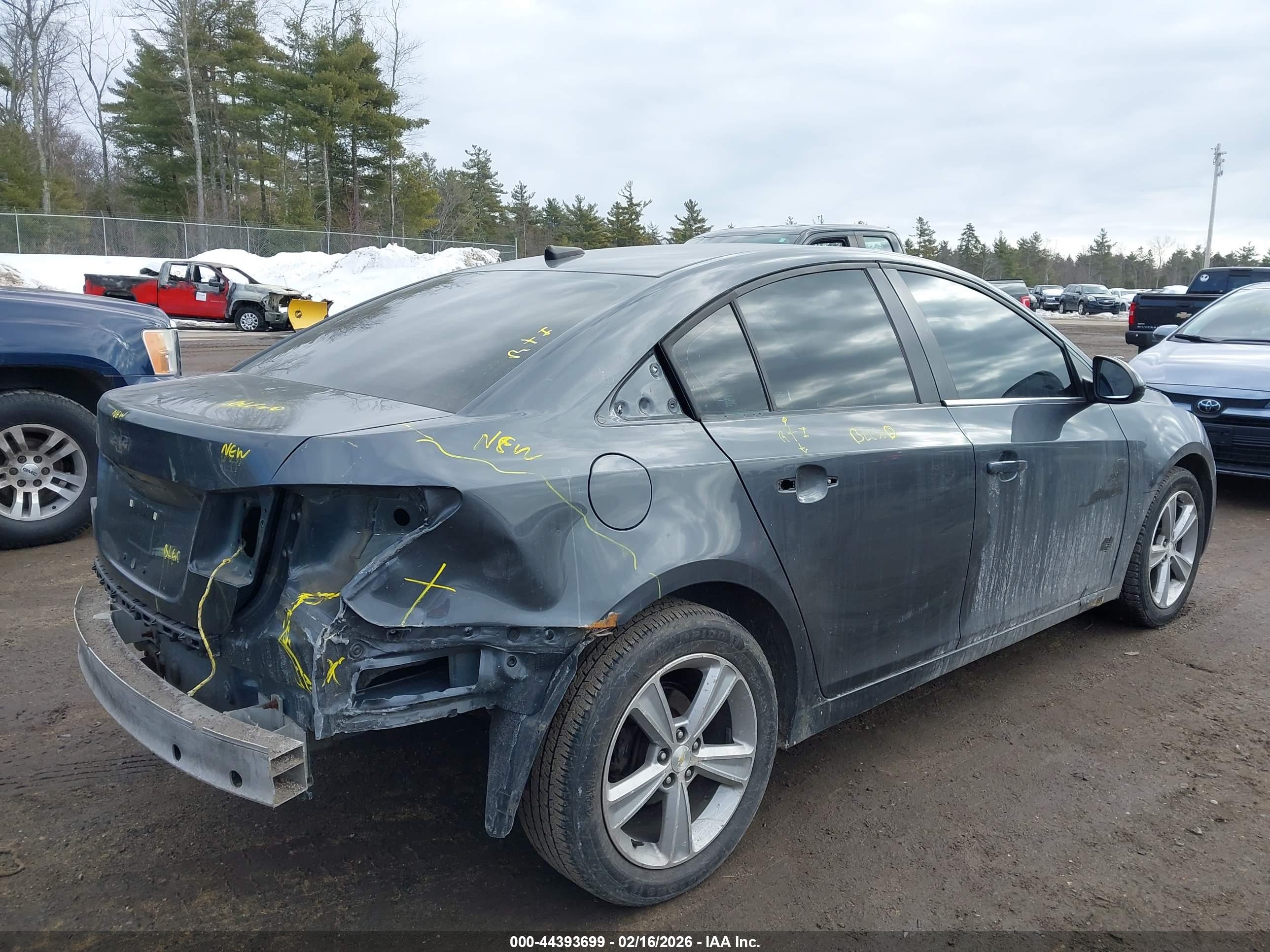 CHEVROLET CRUZE image 4