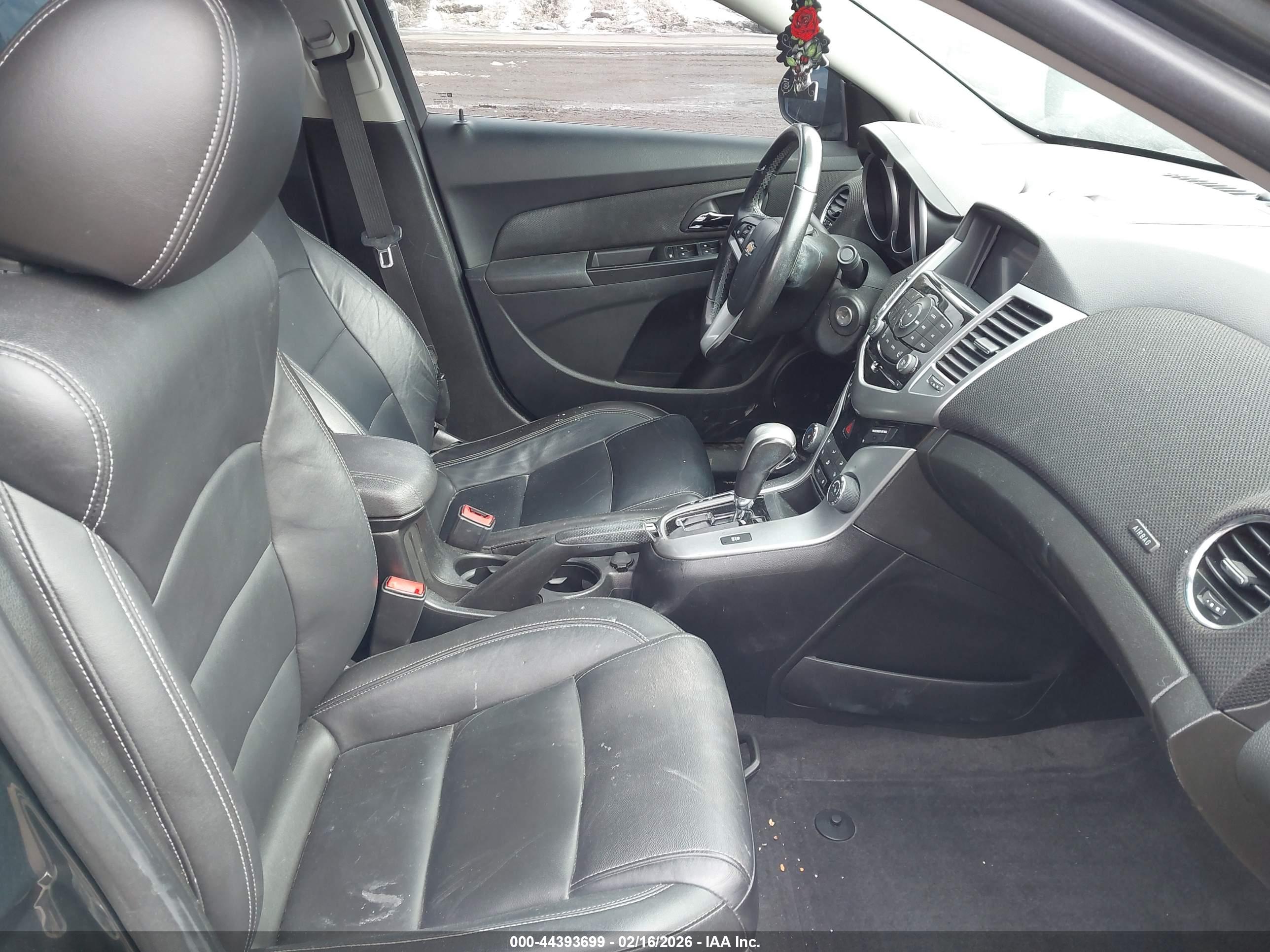 CHEVROLET CRUZE image 5