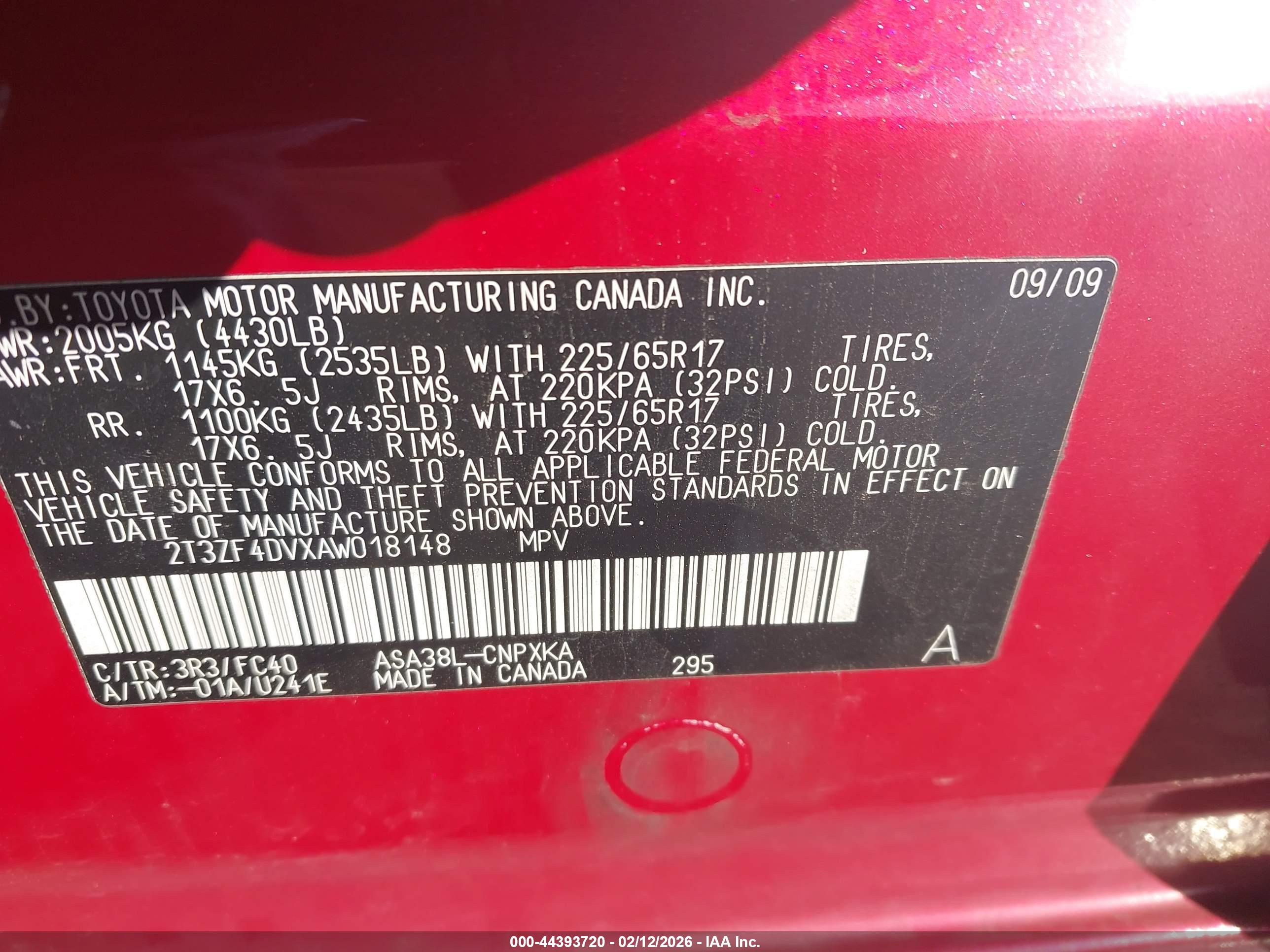 TOYOTA RAV4 image 9