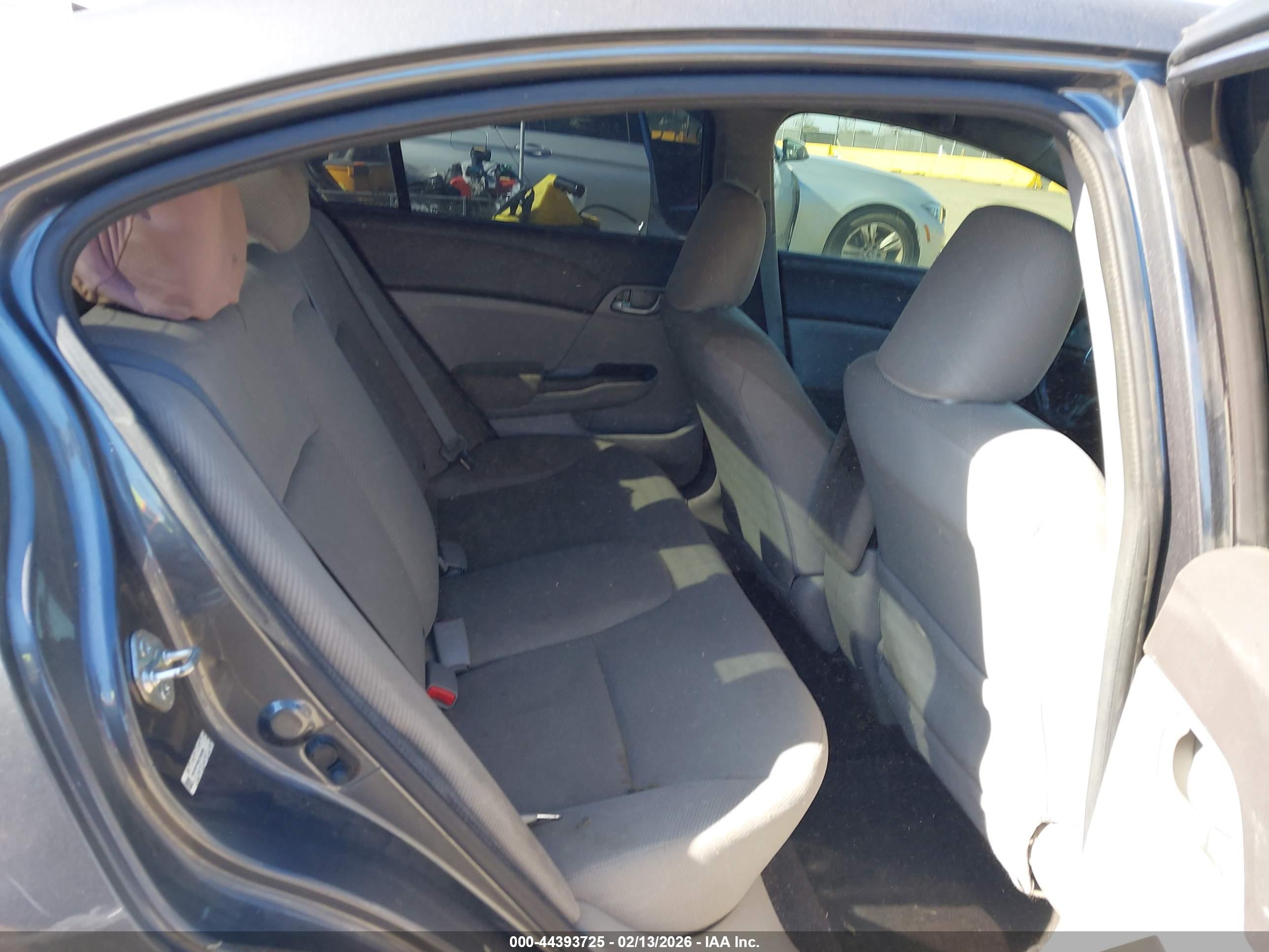 HONDA CIVIC image 8