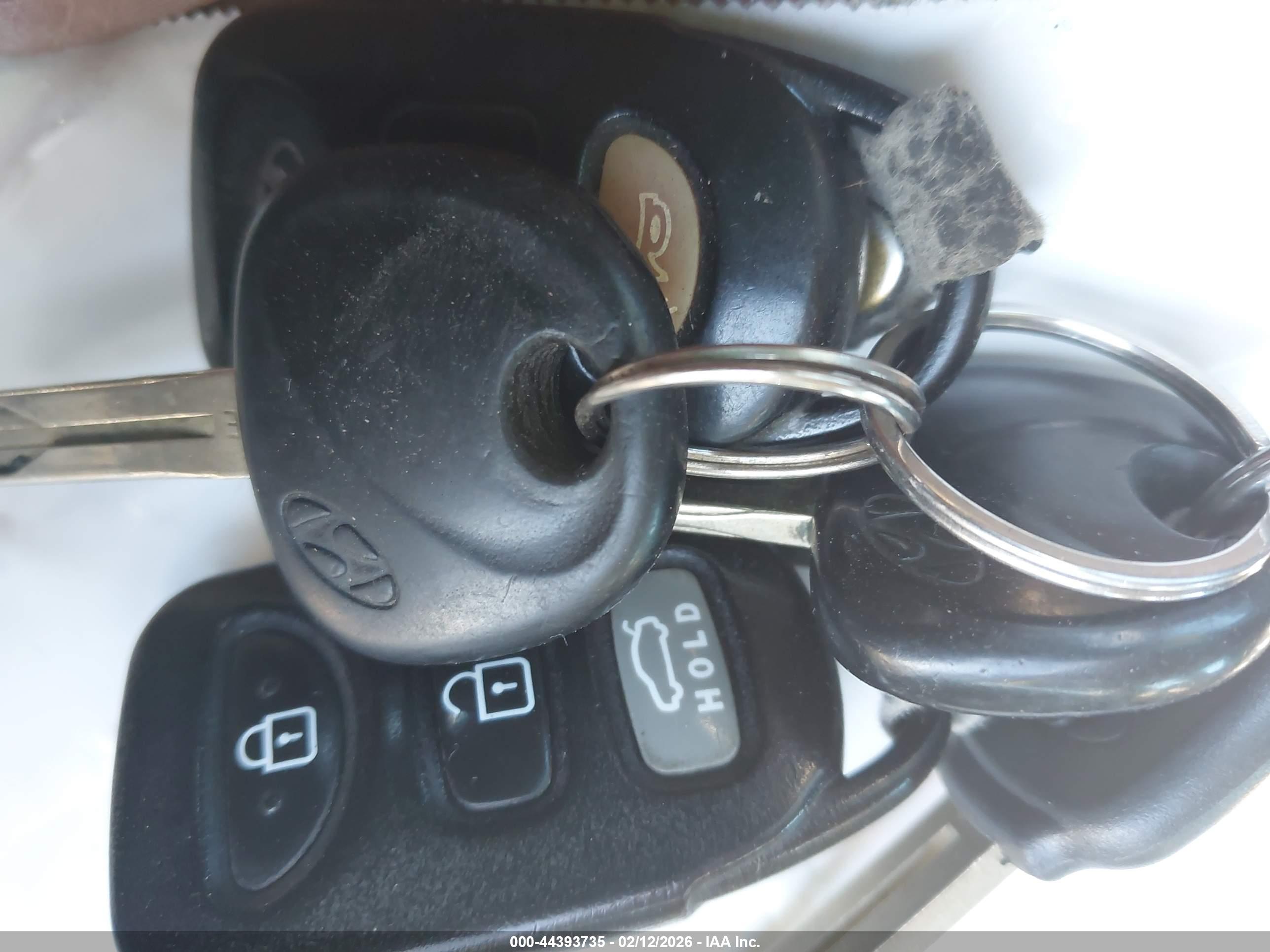 HYUNDAI SONATA image 11