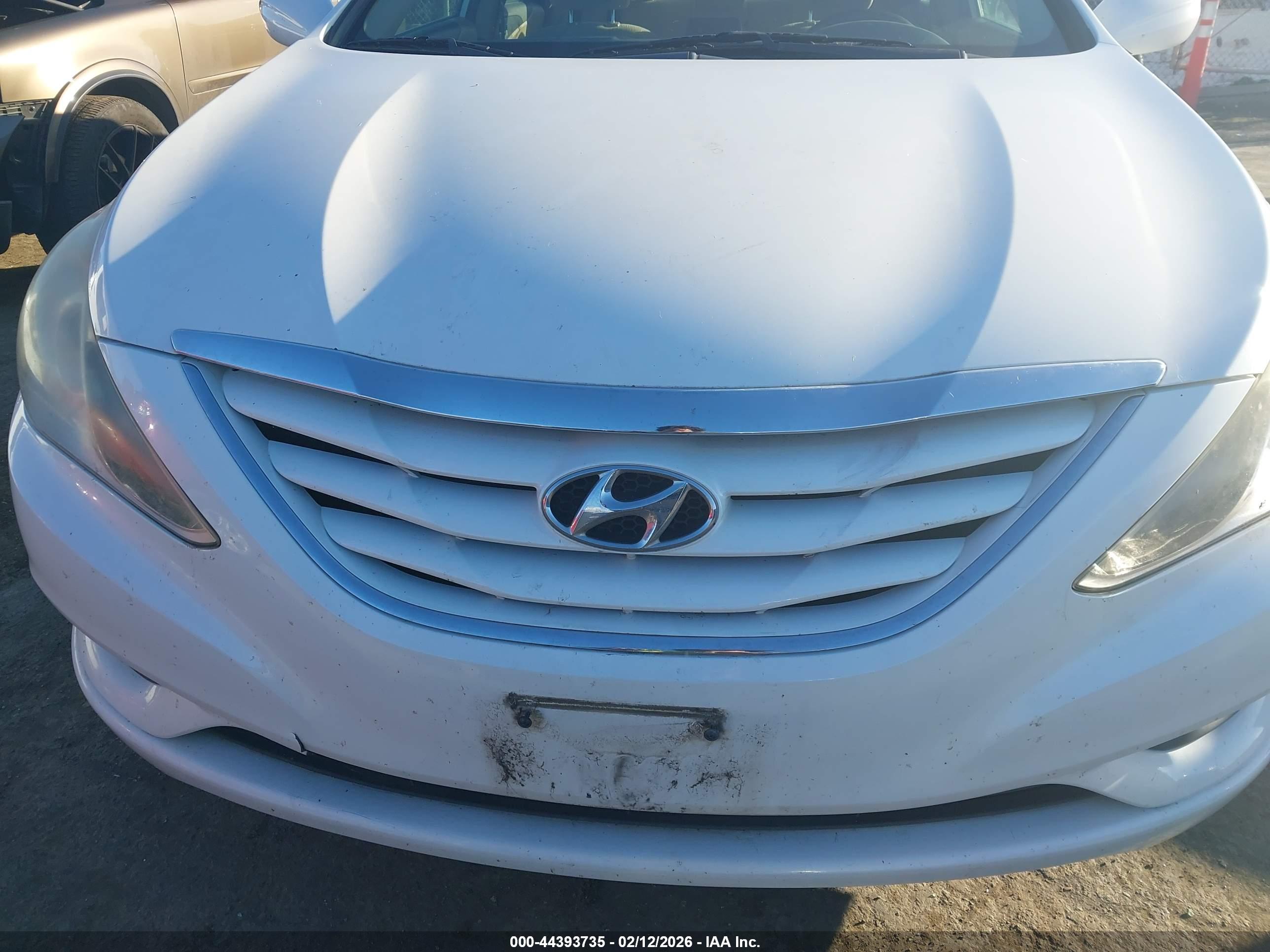 HYUNDAI SONATA image 6