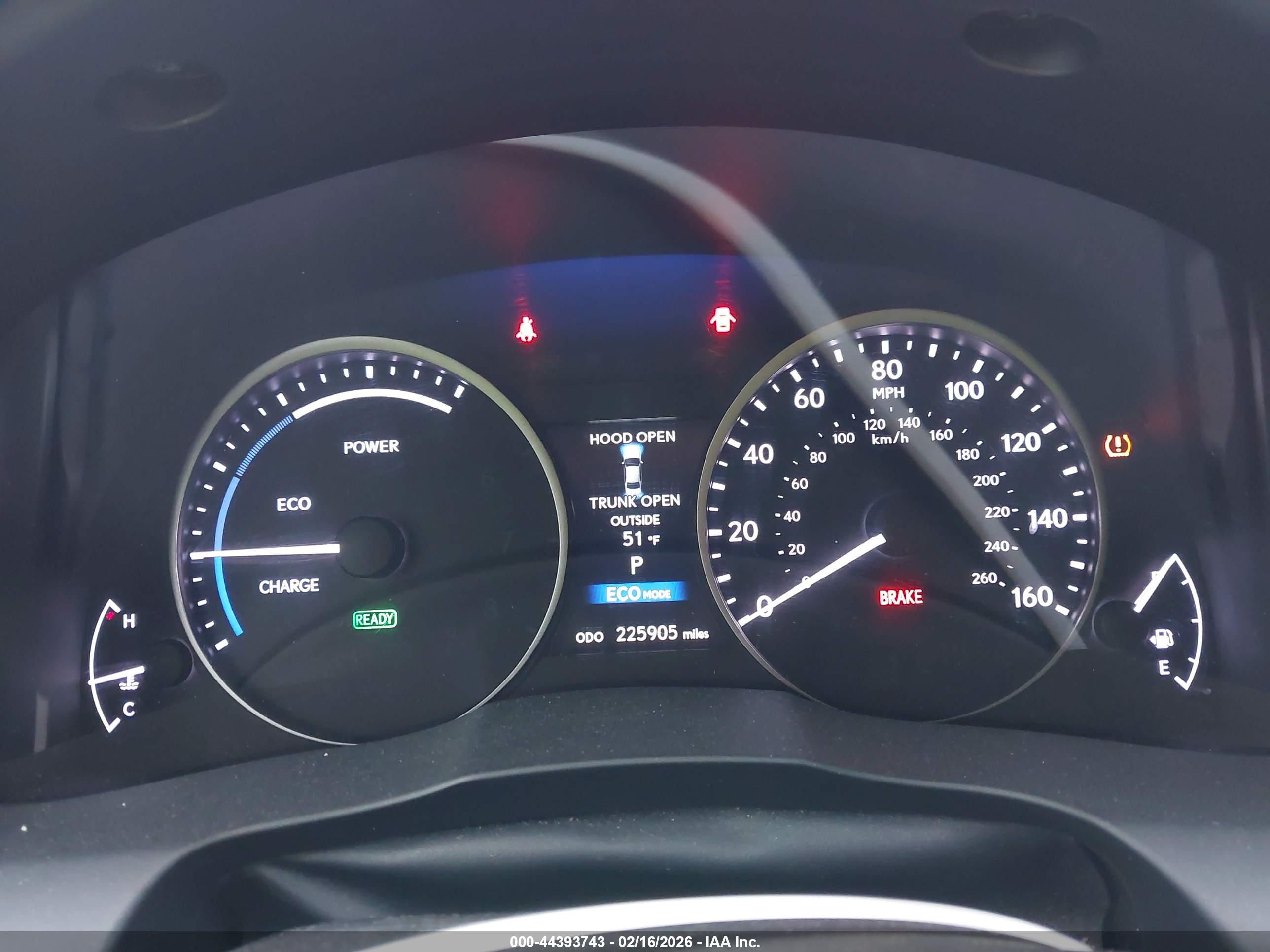 LEXUS ES image 7
