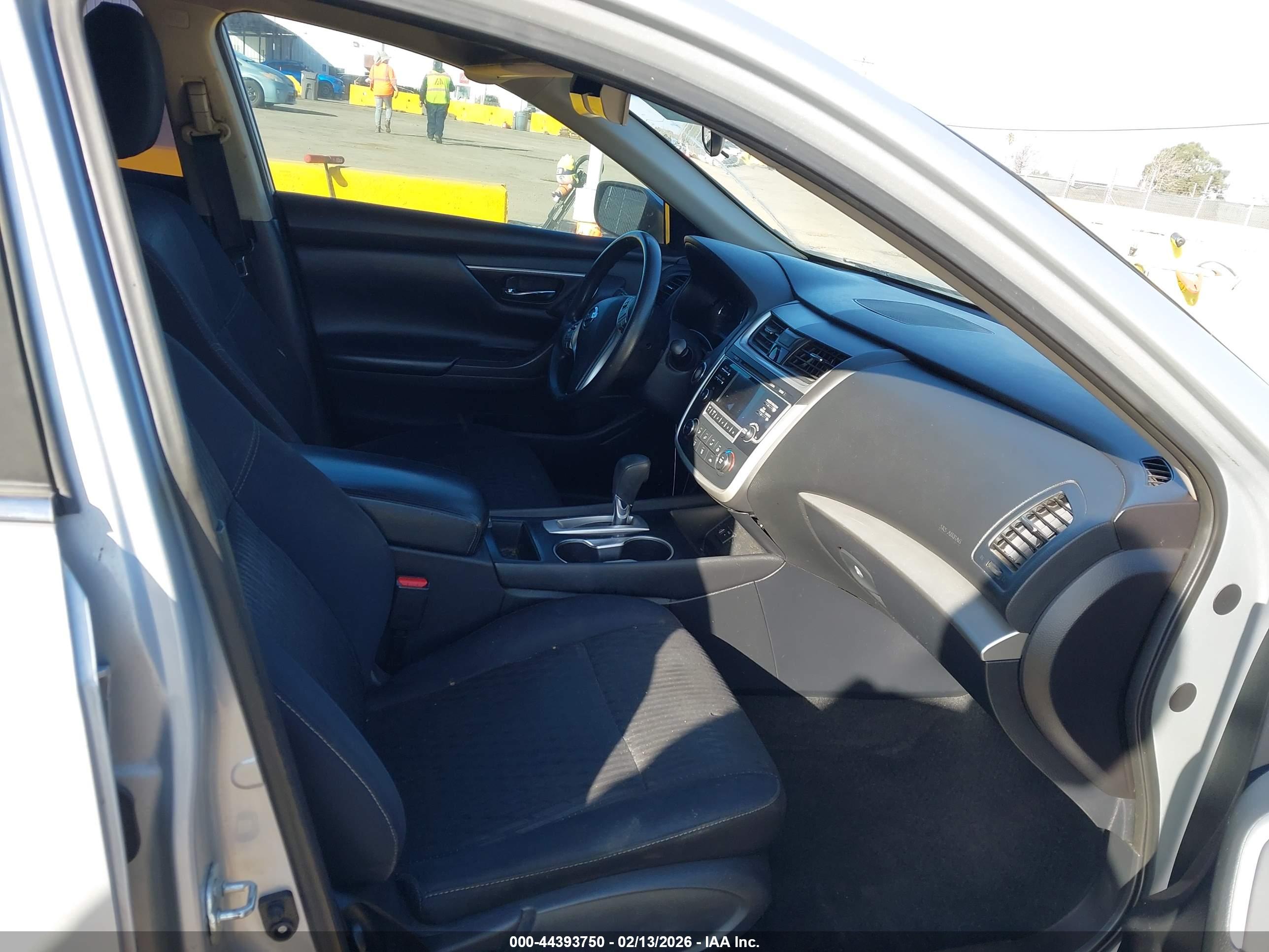 NISSAN ALTIMA image 5