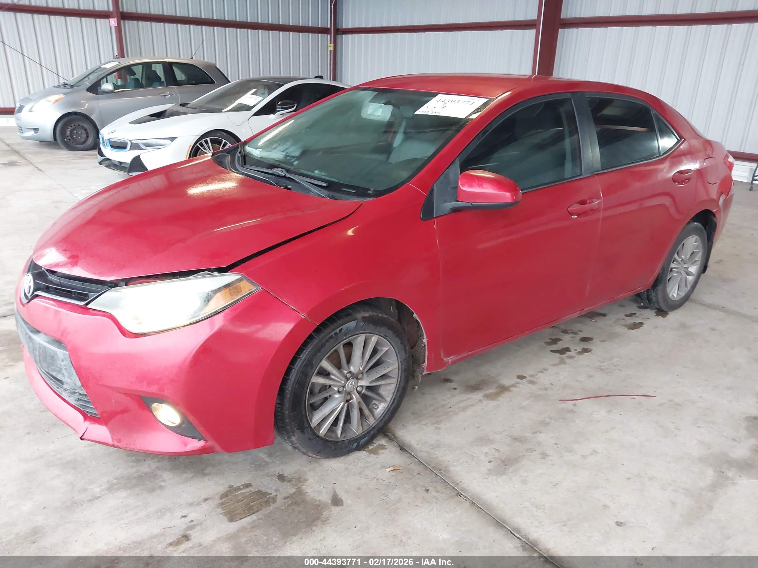 TOYOTA COROLLA image 2