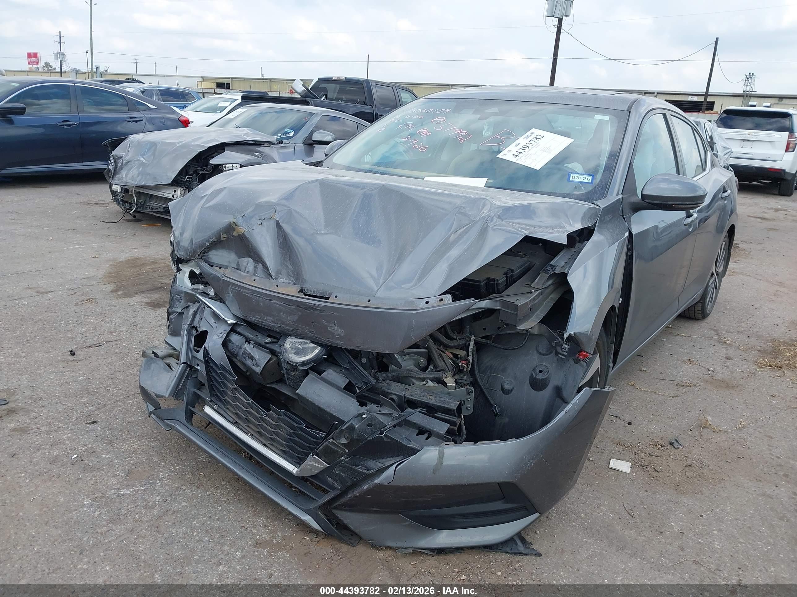 NISSAN SENTRA image 6