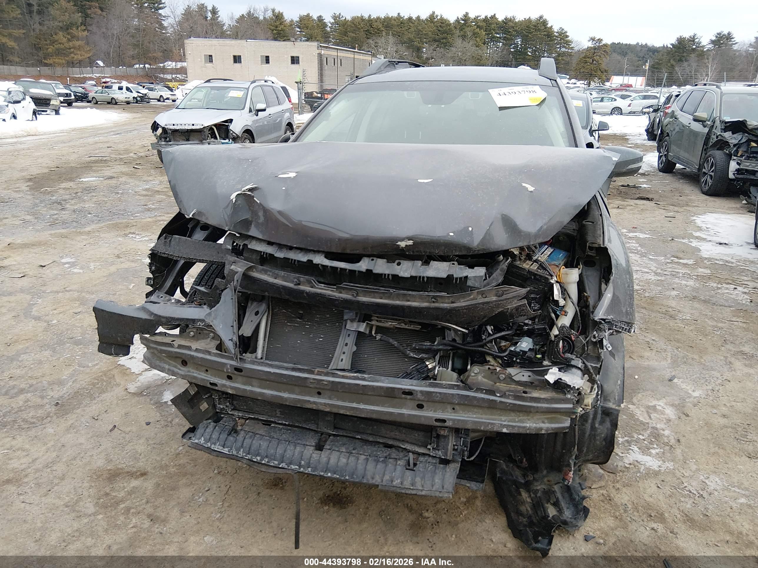 SUBARU OUTBACK image 6
