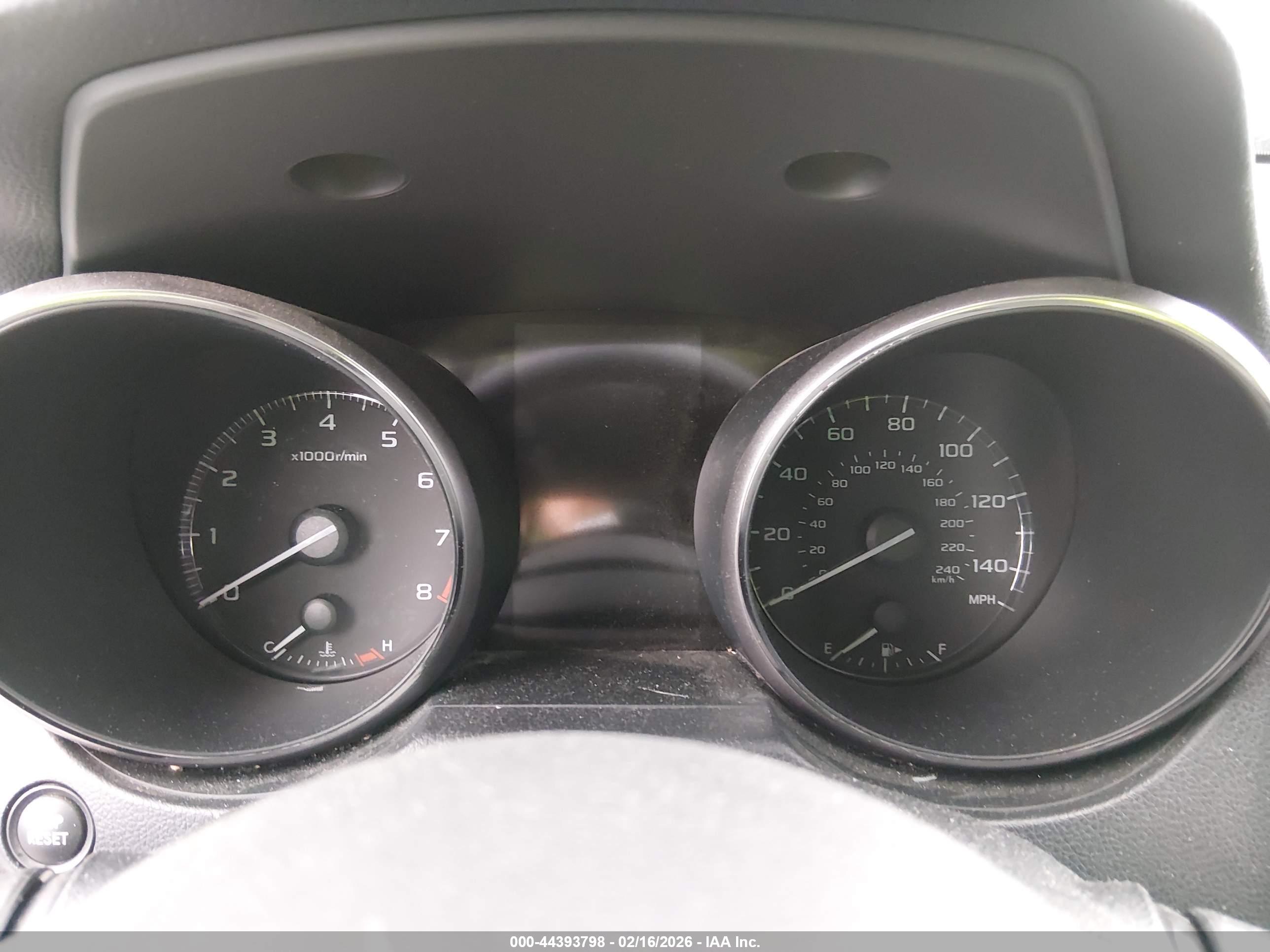 SUBARU OUTBACK image 7
