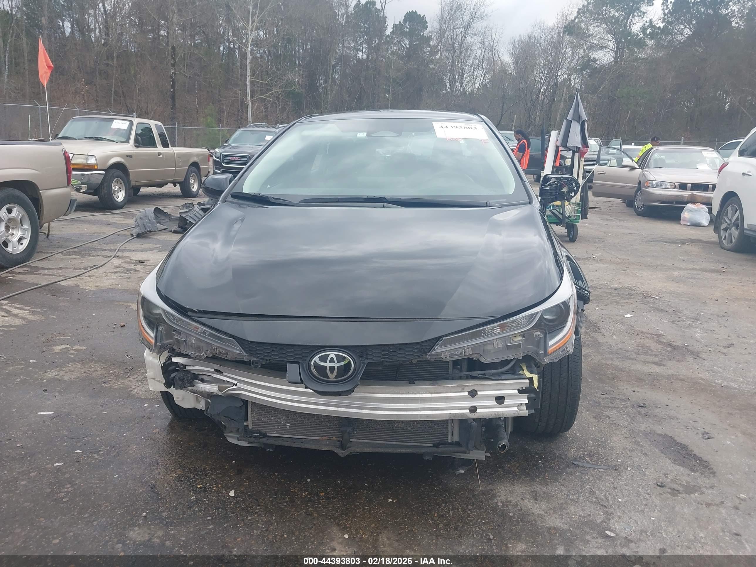 TOYOTA COROLLA image 6
