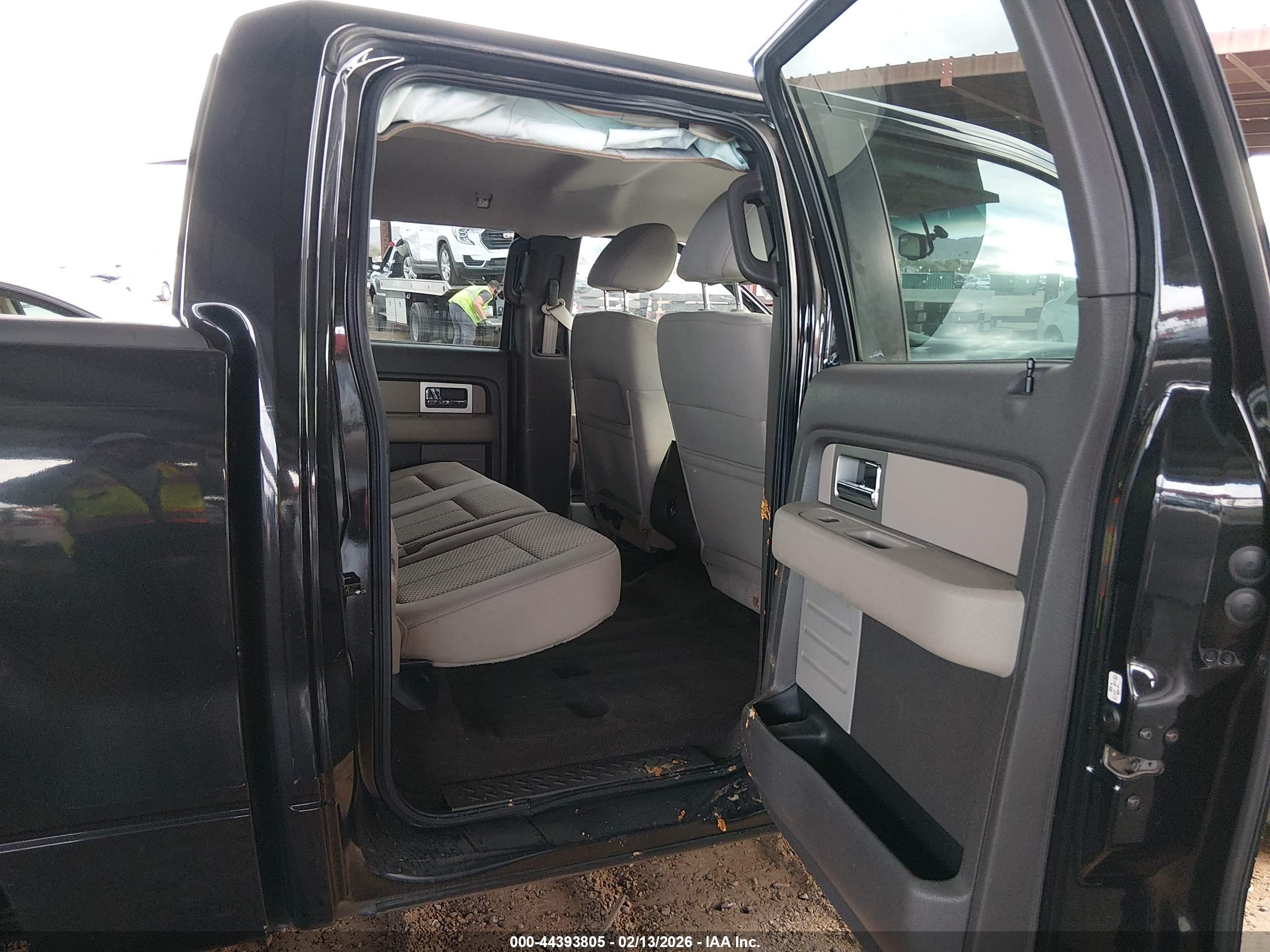 FORD F-150 image 8