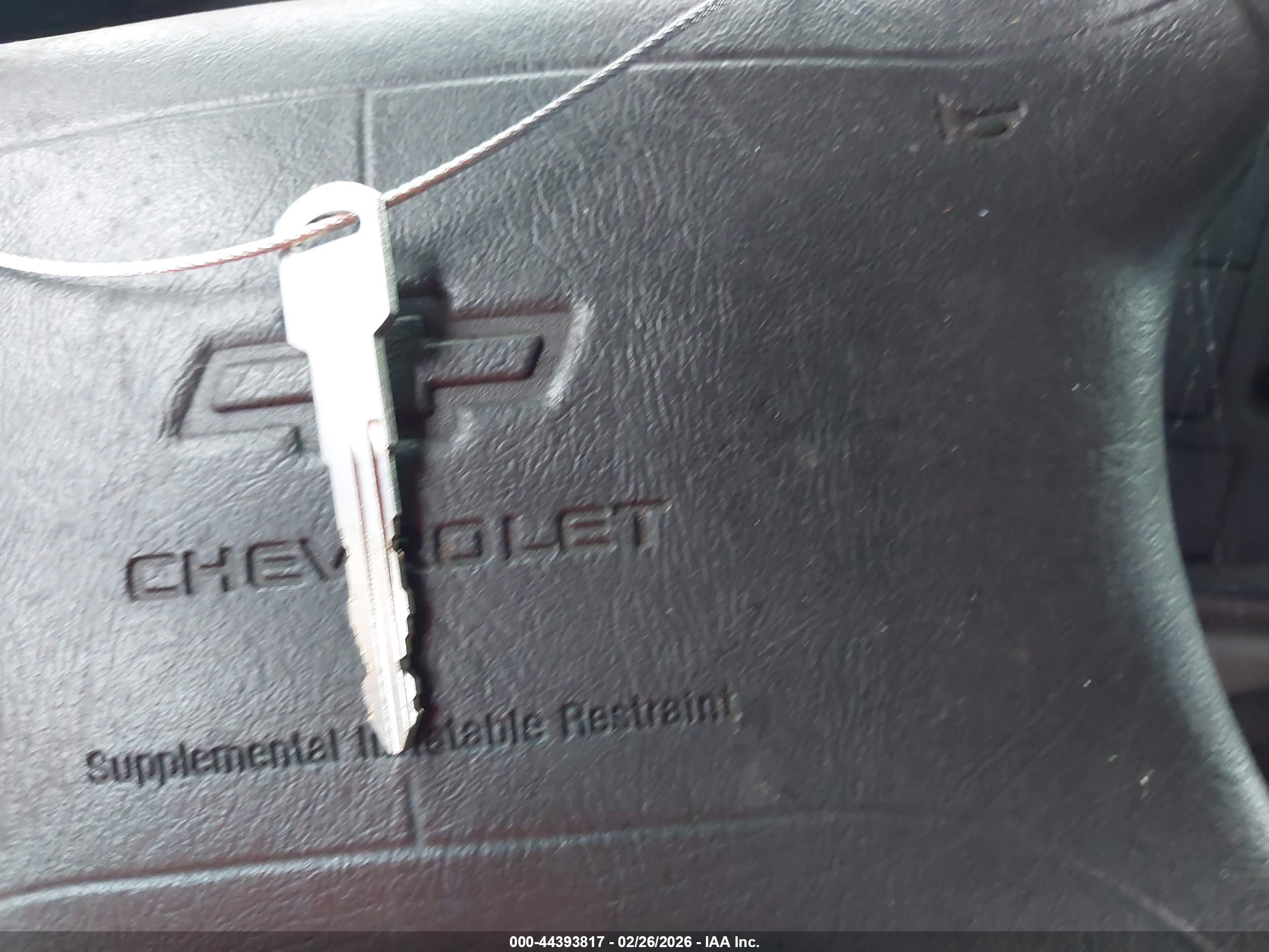 CHEVROLET TAHOE image 11