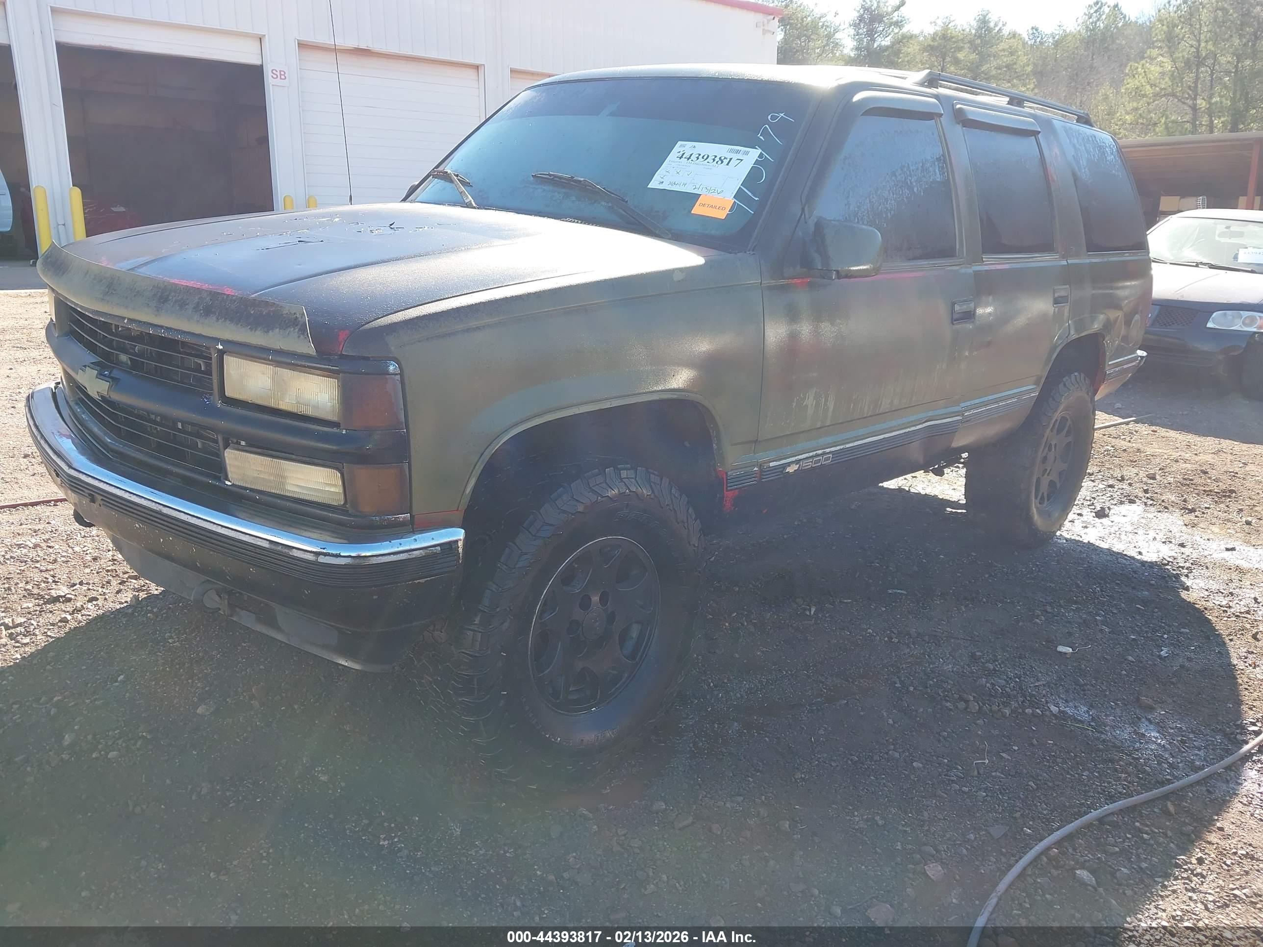 CHEVROLET TAHOE image 2