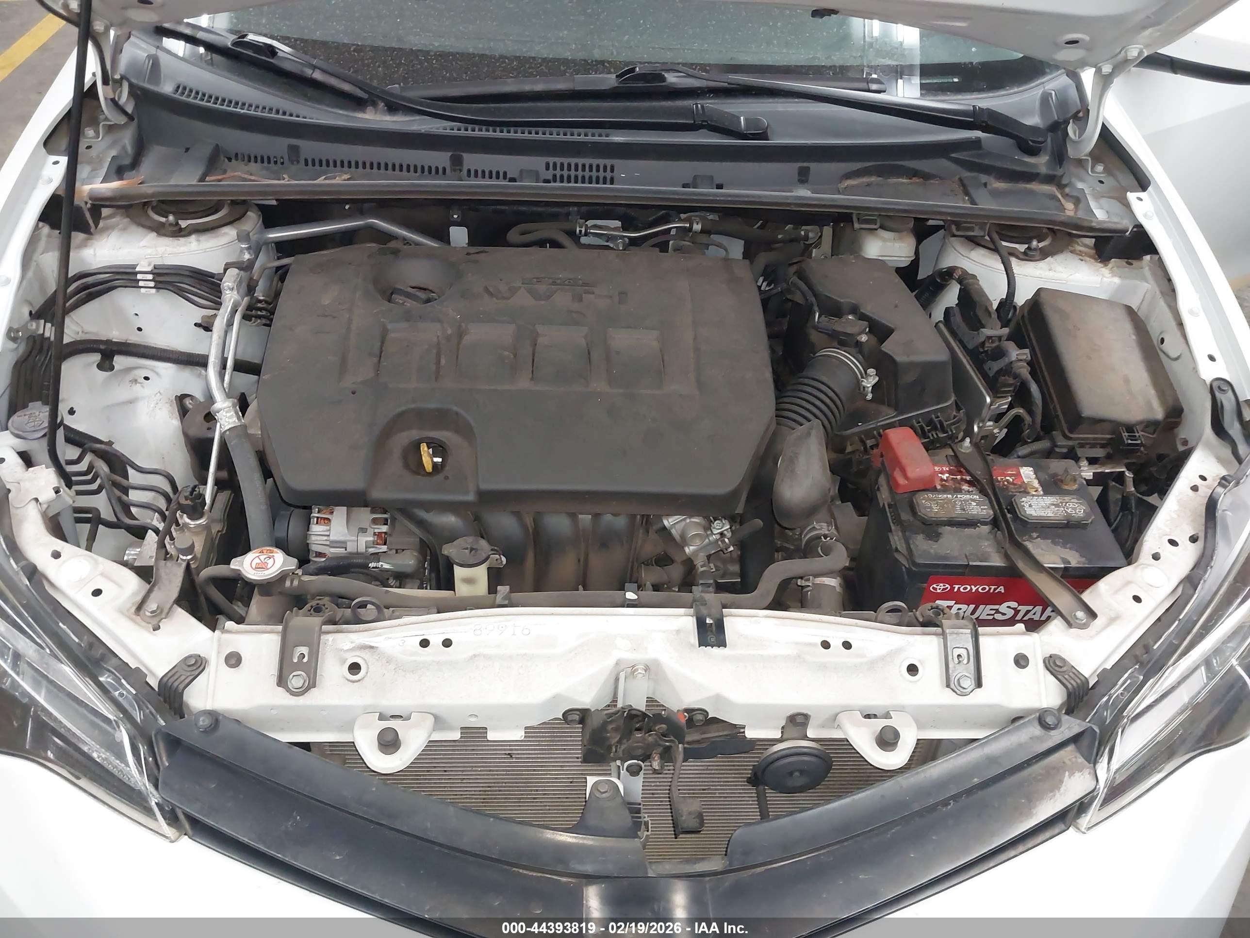 TOYOTA COROLLA image 10