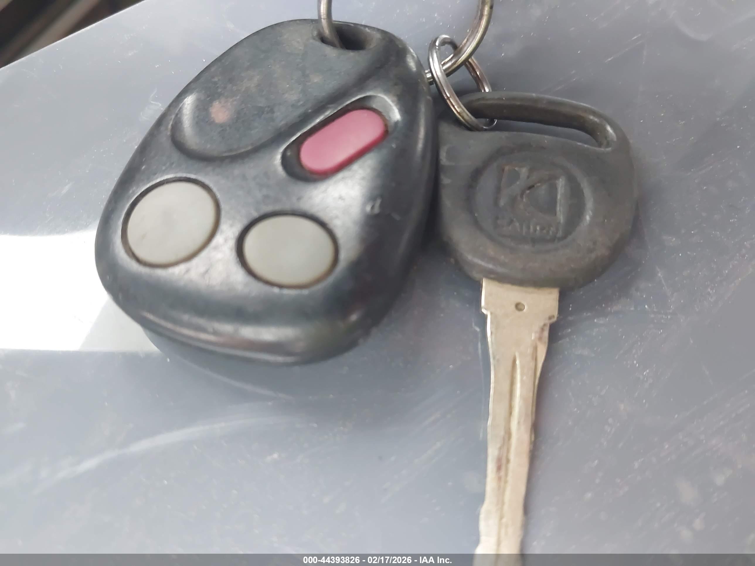 SATURN VUE image 11