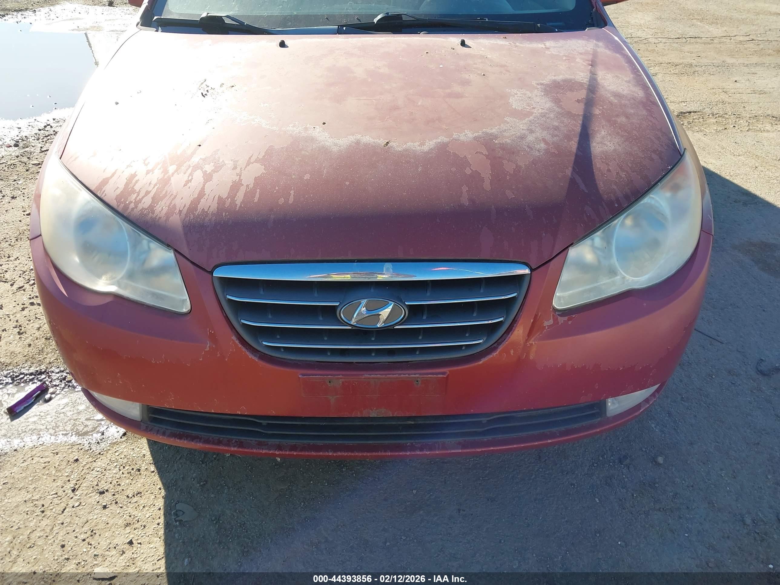 HYUNDAI ELANTRA image 6