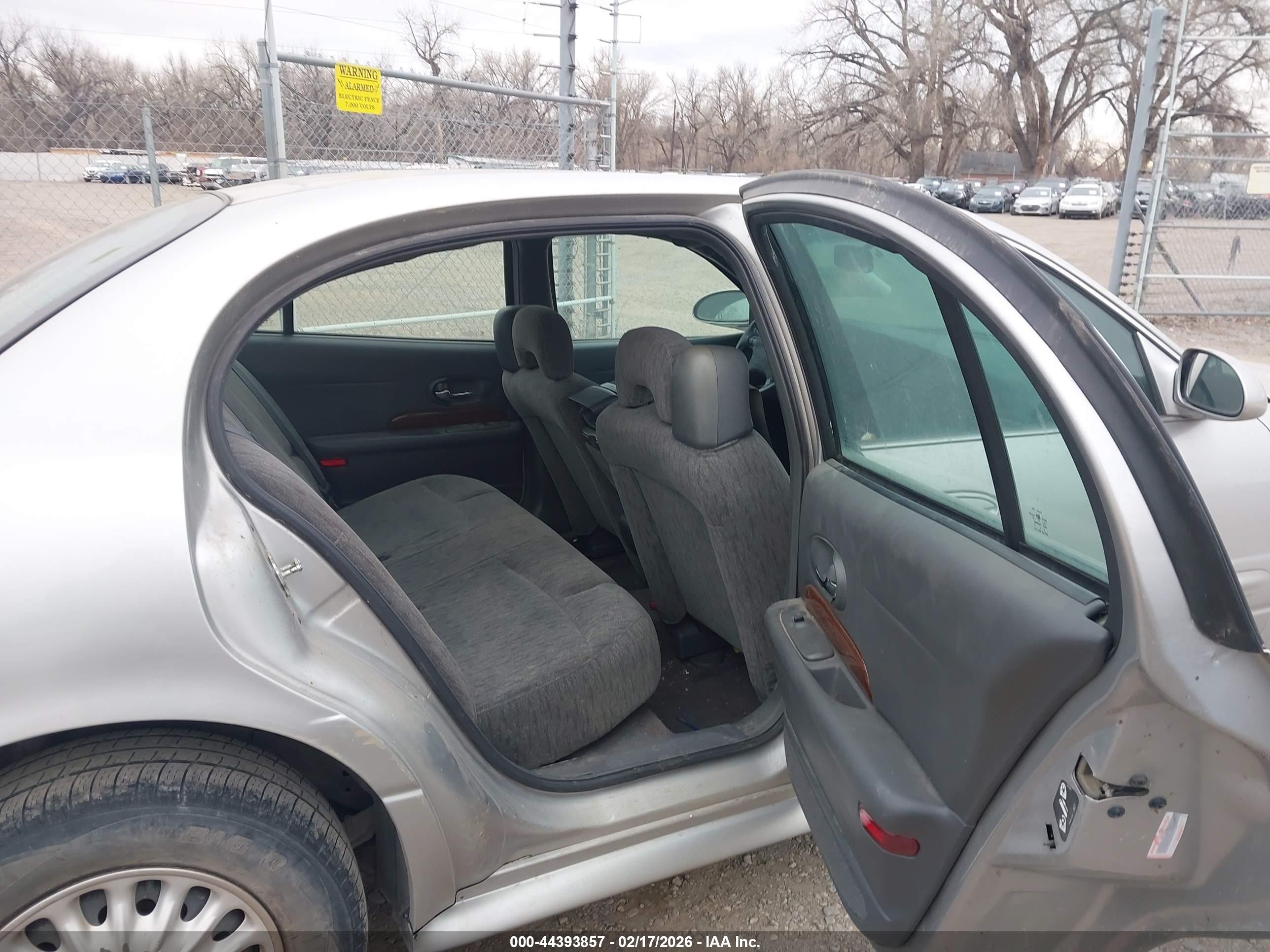 BUICK LESABRE image 8