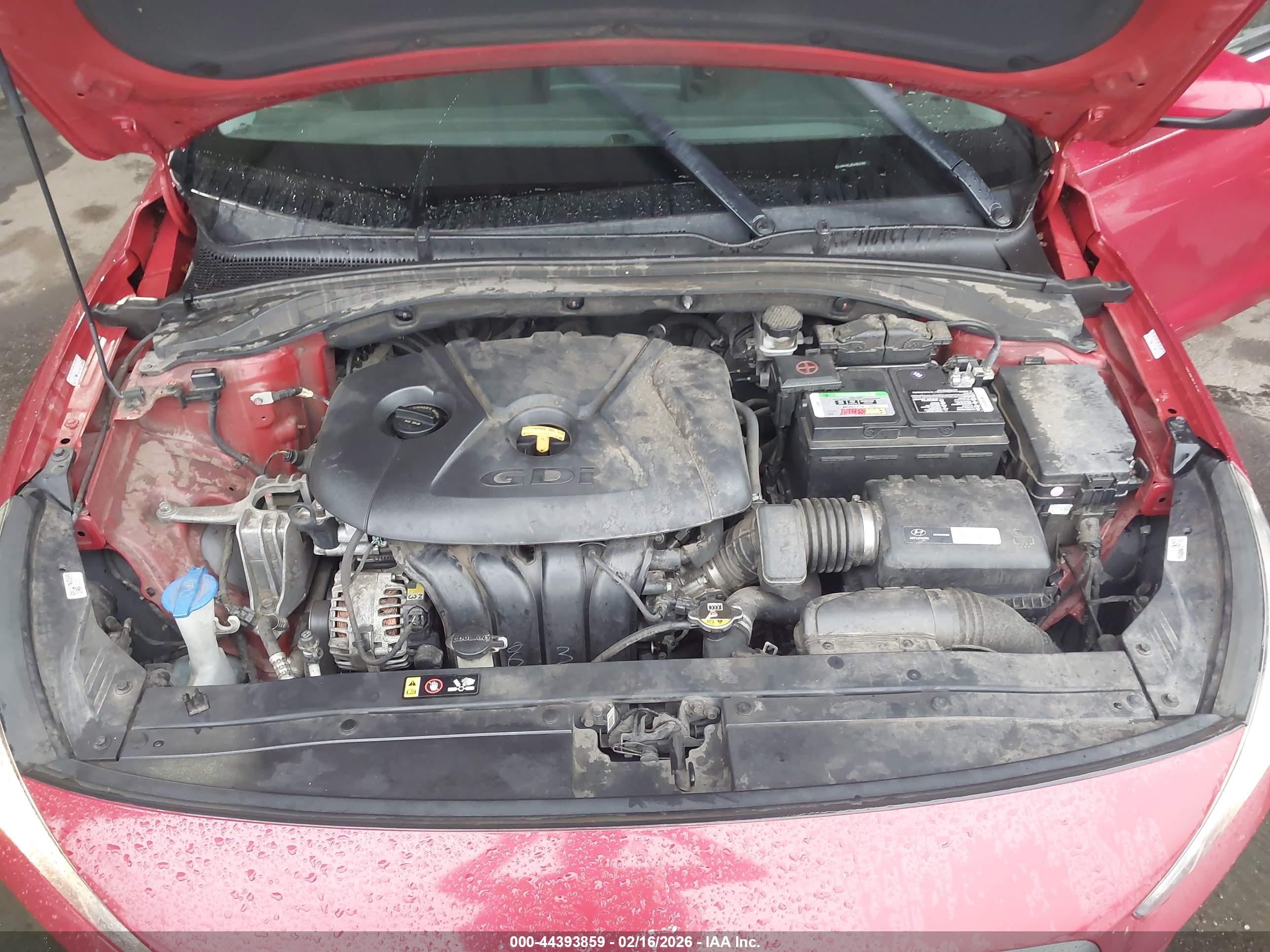 HYUNDAI ELANTRA image 10