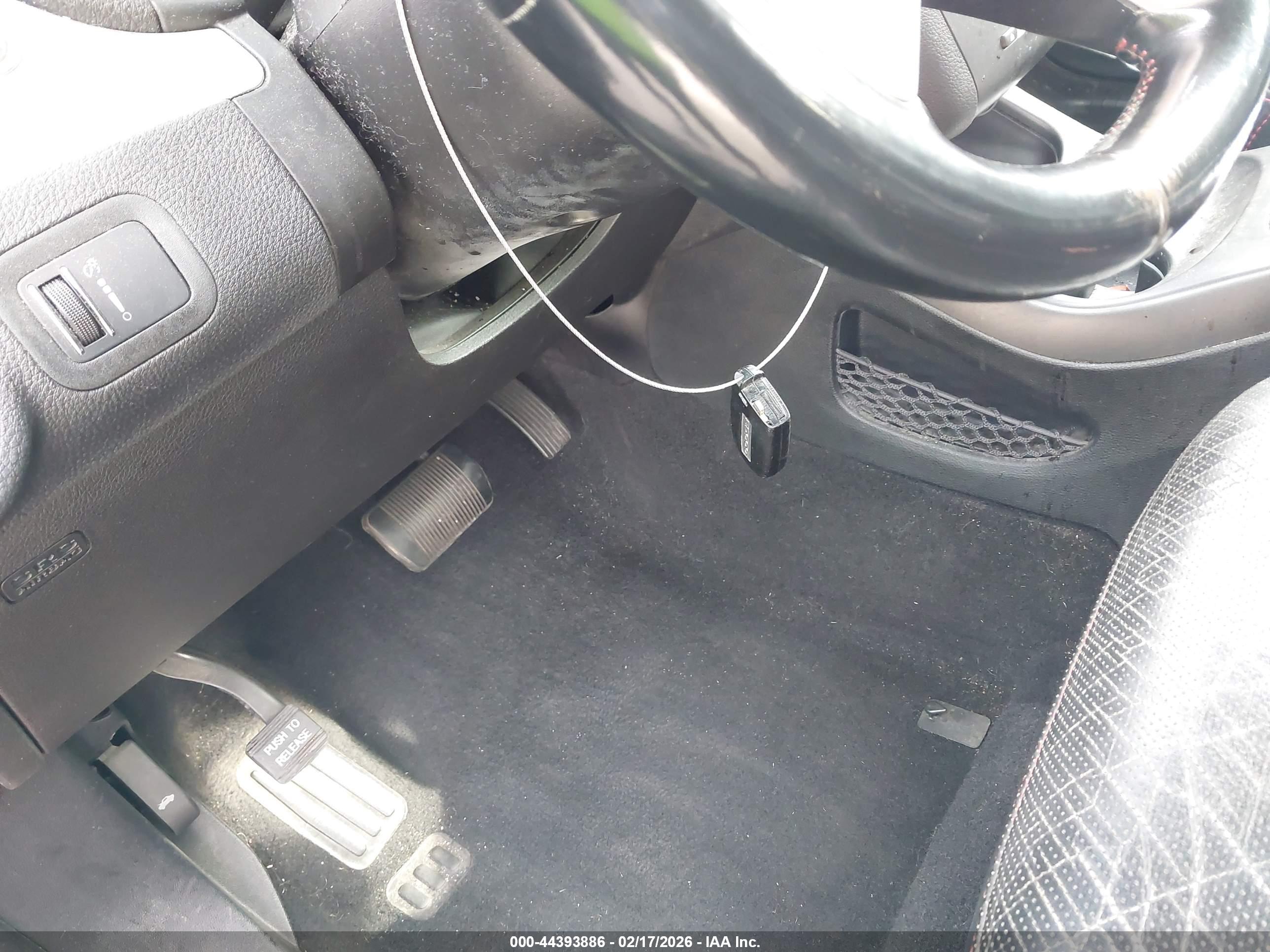 DODGE JOURNEY image 11