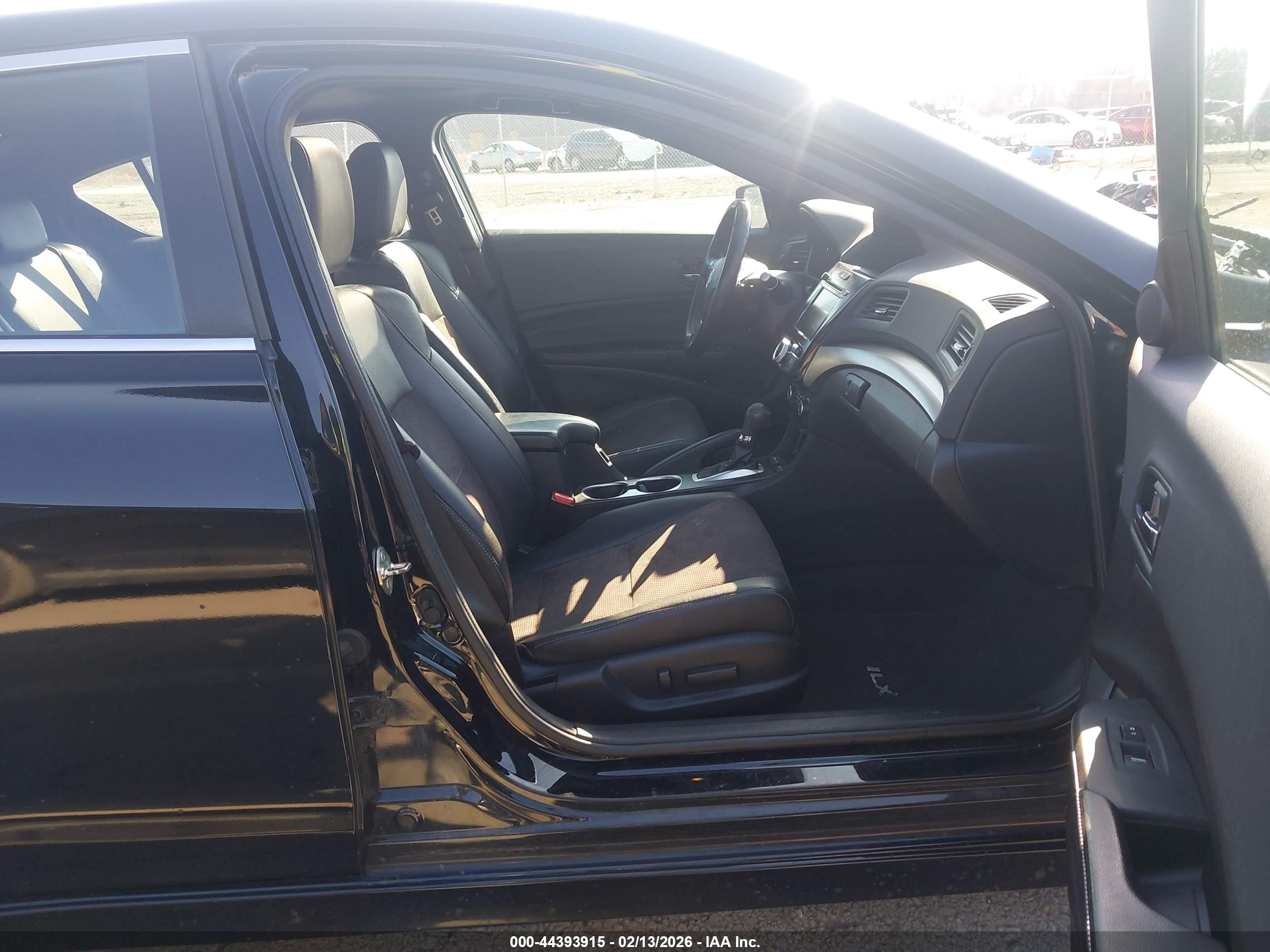 ACURA ILX image 5