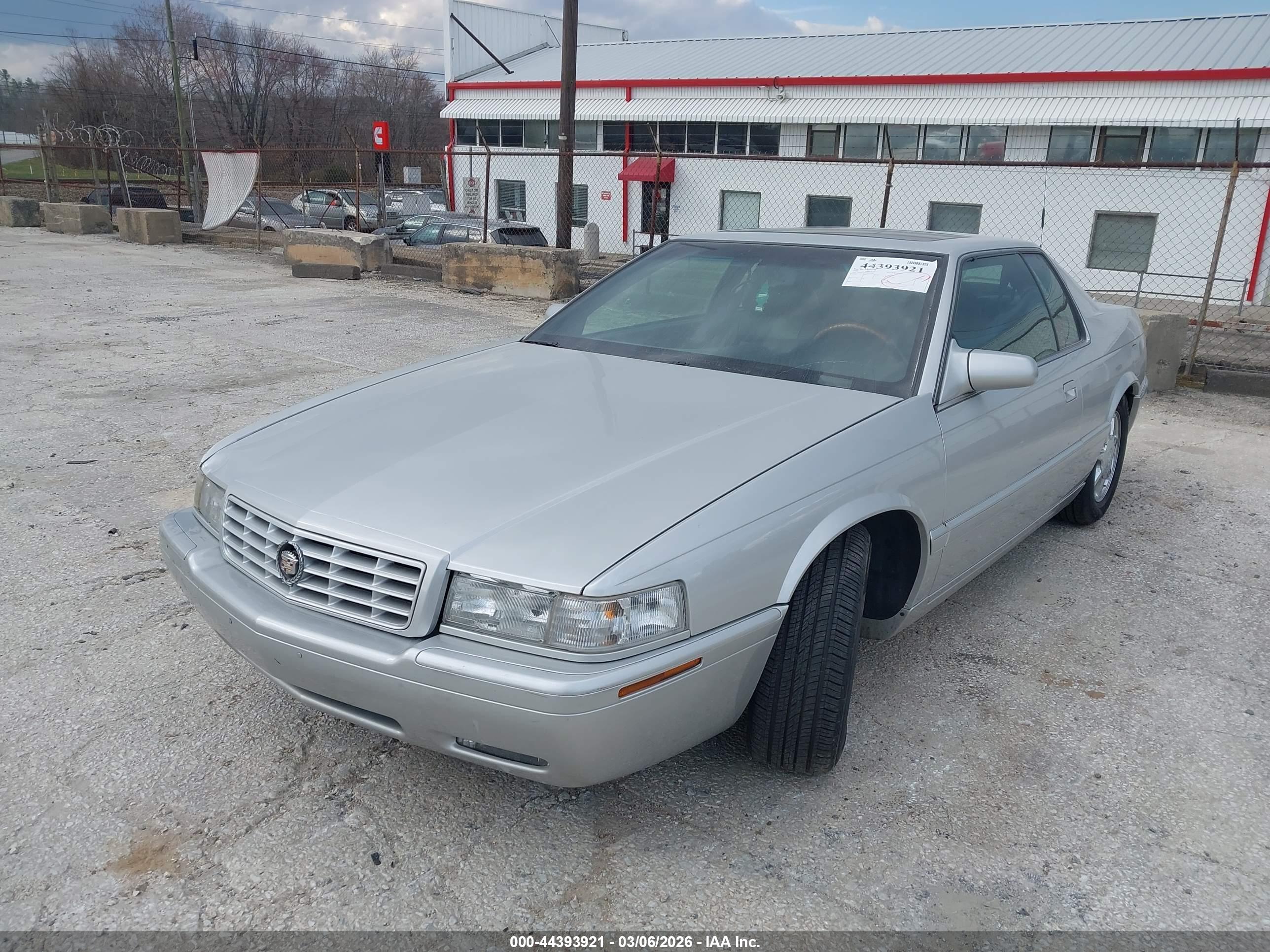 CADILLAC ELDORADO image 2