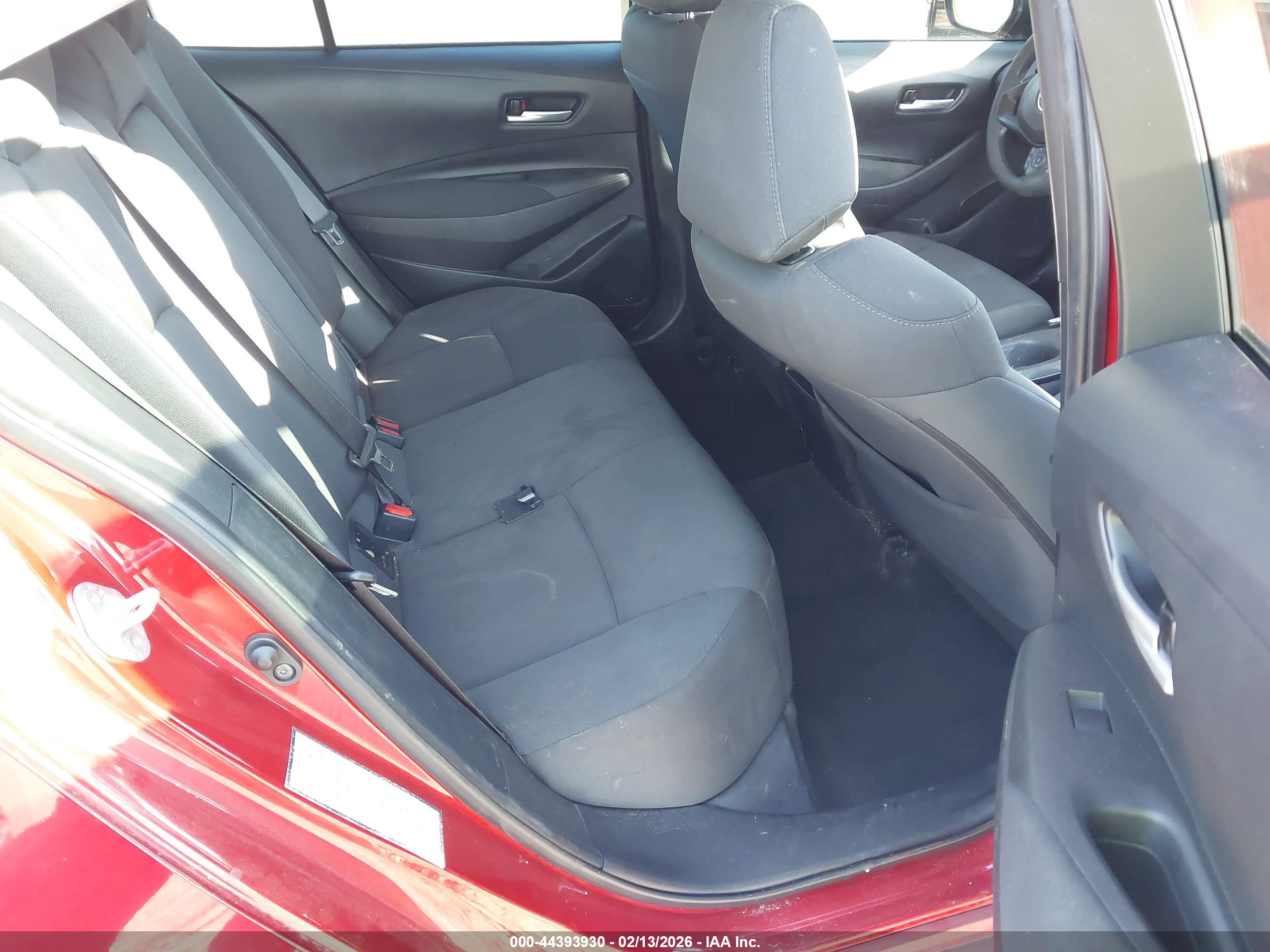 TOYOTA COROLLA image 8