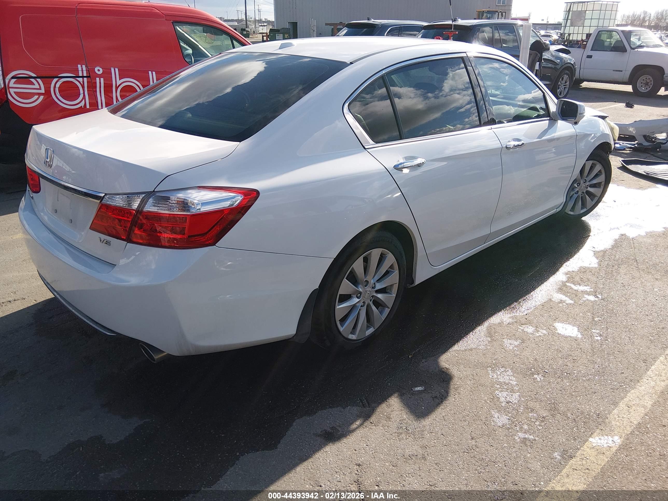 HONDA ACCORD image 4